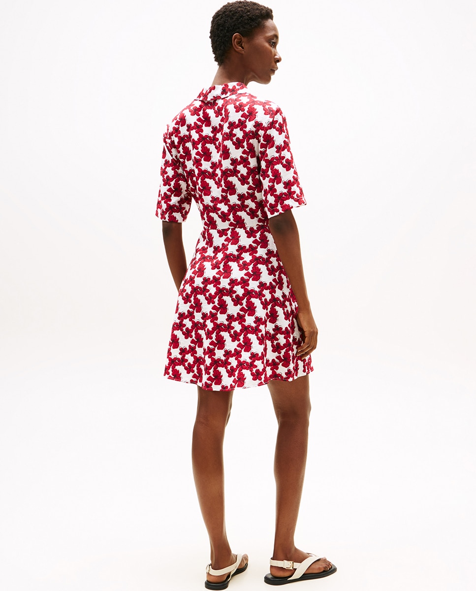 Vestido Curto com Laço na Cintura Vermelho-4