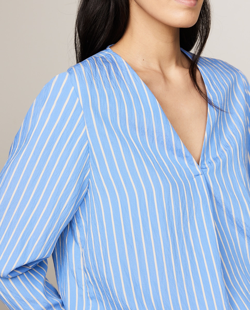 Blusa estampada de mulher com decote em bico Azul-4