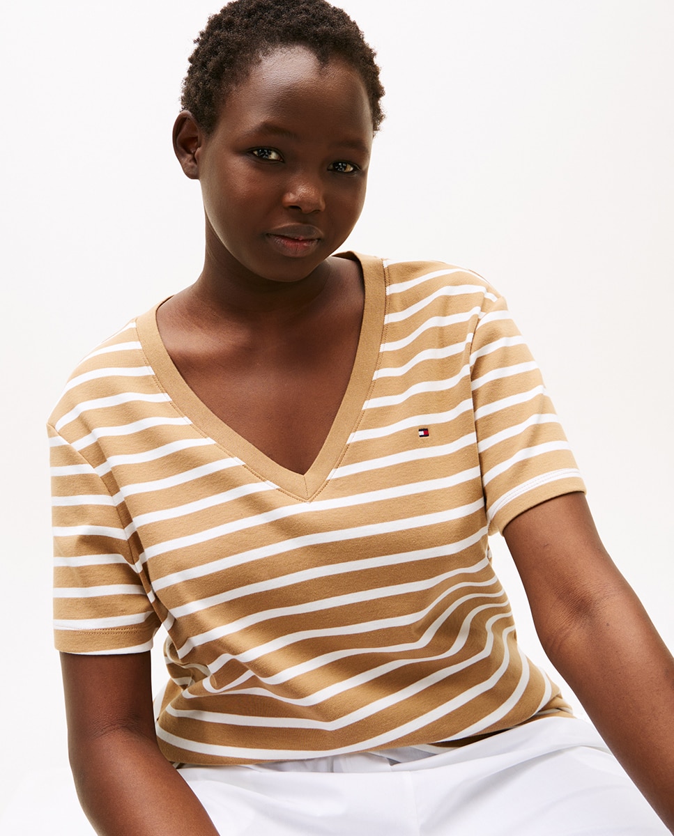 T-shirt Curve de Manga Curta Slim Cody Camel-2