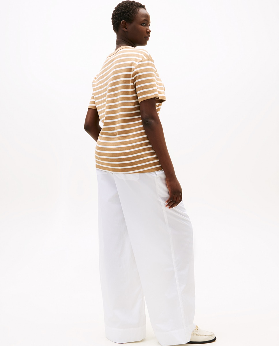 T-shirt Curve de Manga Curta Slim Cody Camel-4
