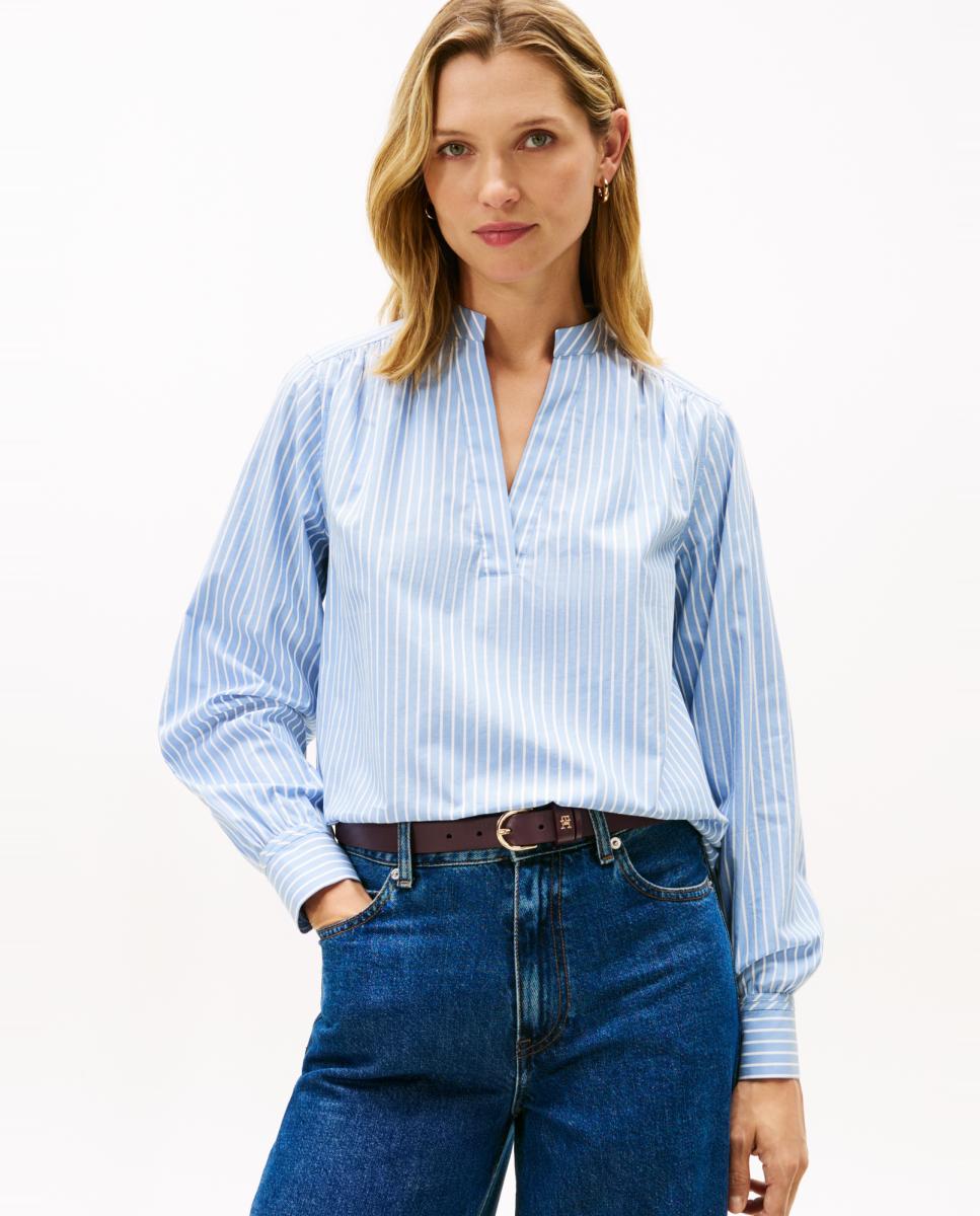 Blusa às Riscas com Decote em Bico Azul-claro-1