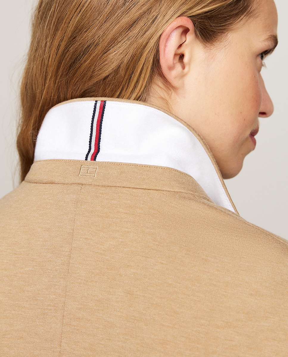 Blazer com Fecho de um Botão e Bolsos à Frente Castanho-claro-3