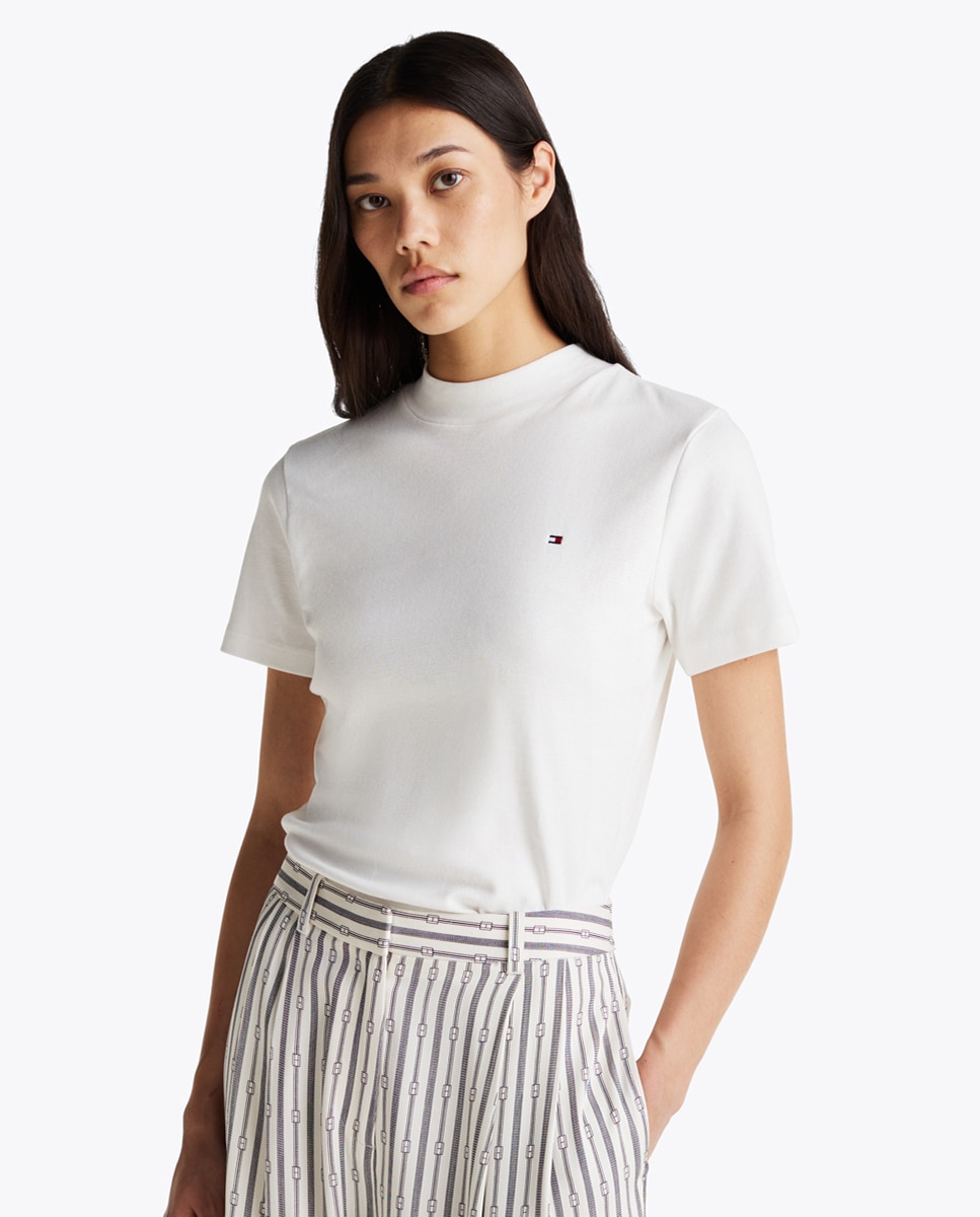T-shirt de Manga Curta com Gola Alta e Logótipo Bordado no Peito Branco-1
