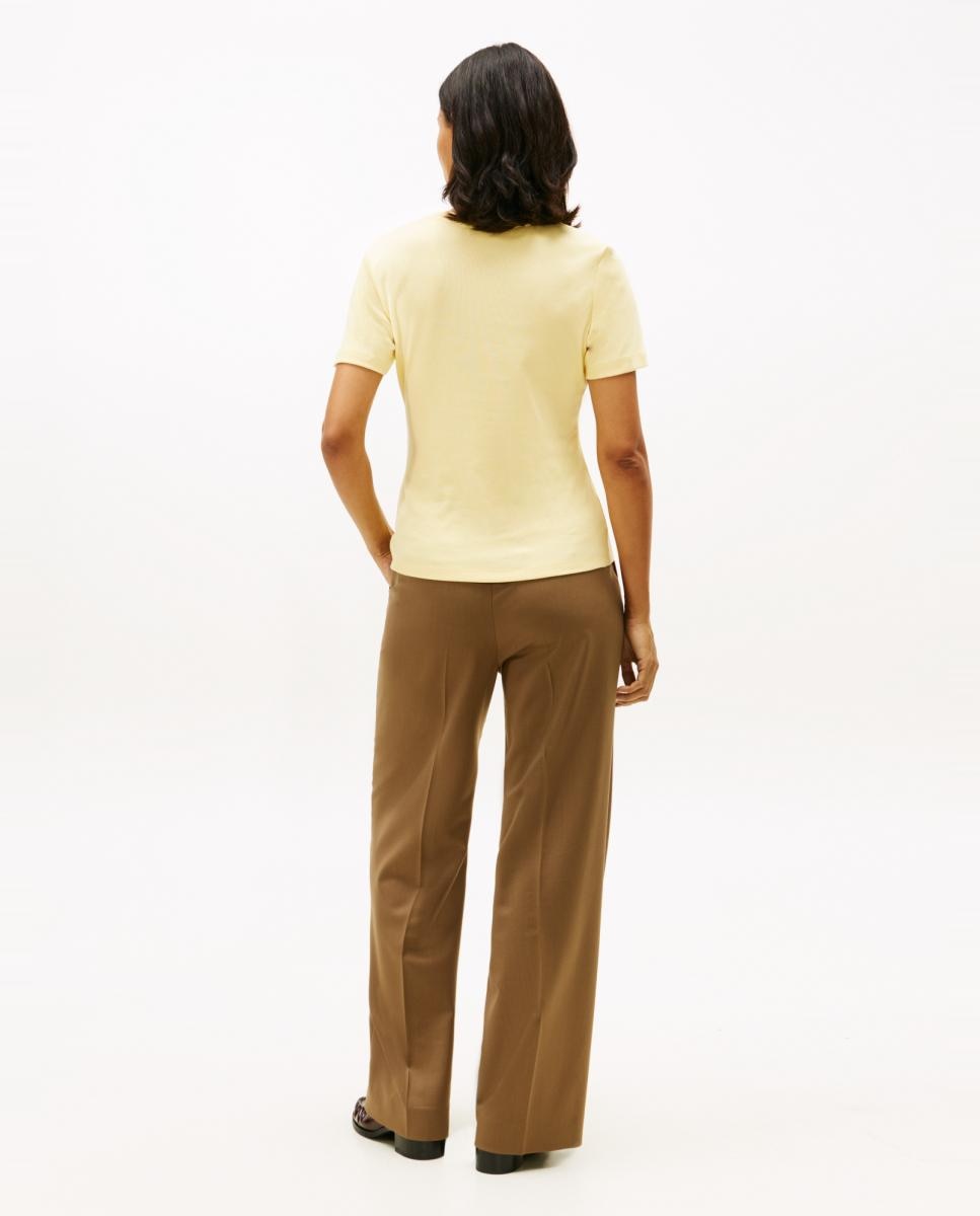 T-shirt Slim Cody de Decote Redondo e Manga Curta Amarelo-2
