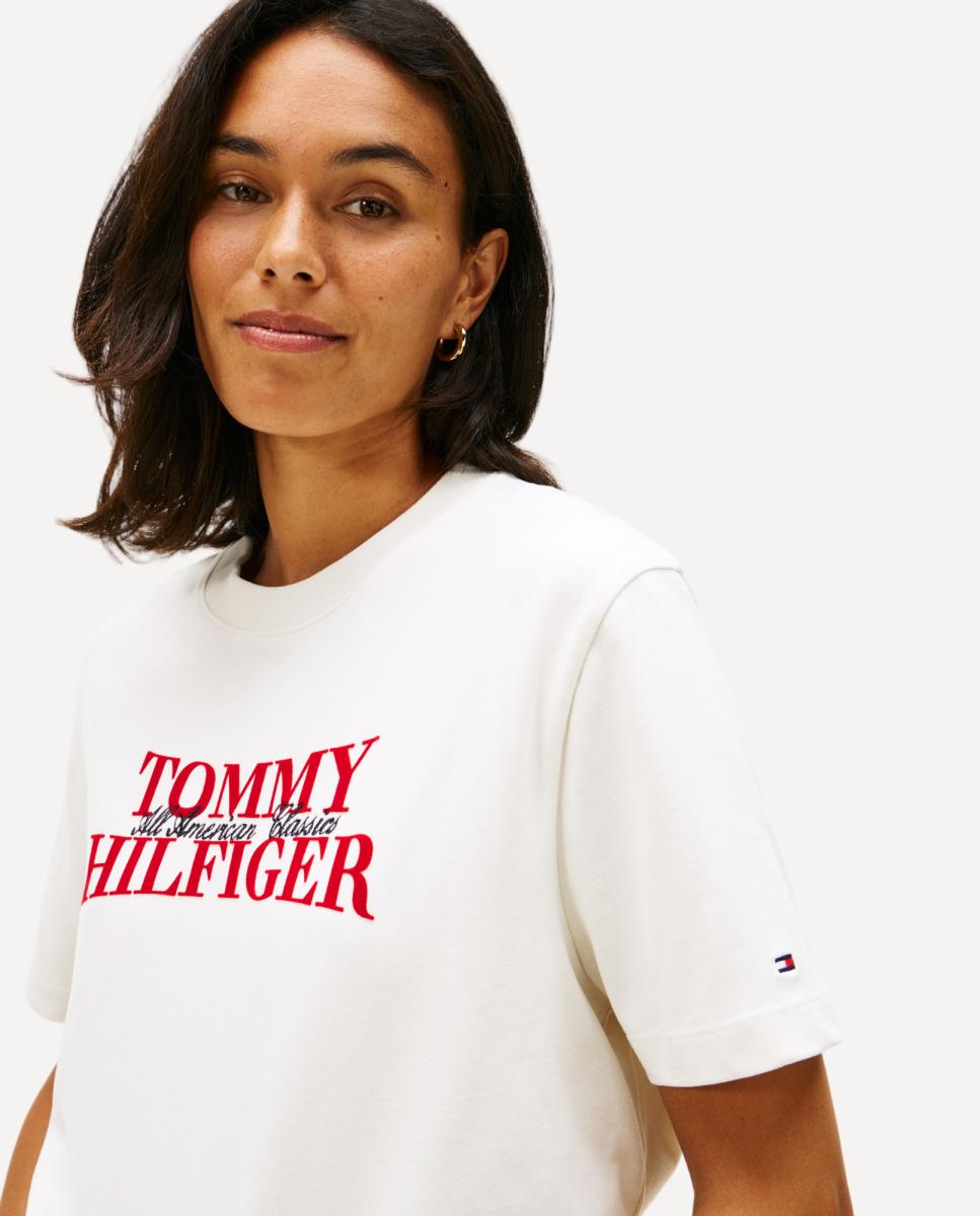 T-shirt com Logótipo Engomado Creme-2