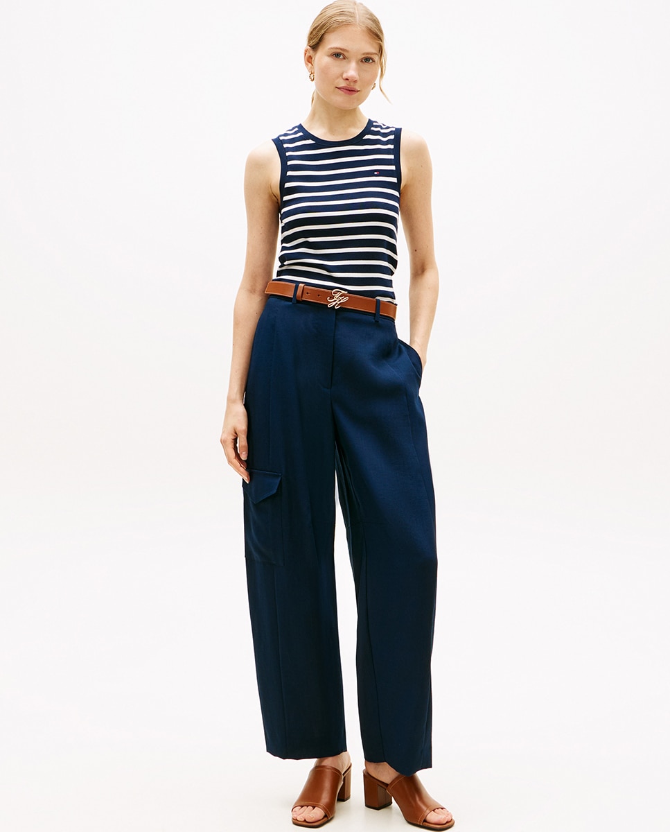 T-shirt de Silhueta Slim Cody sem Mangas Azul-marinho-8