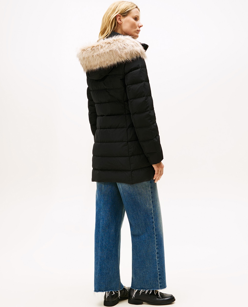 Blusão Acolchoado Comprido com Capuz e Pelo Preto-2