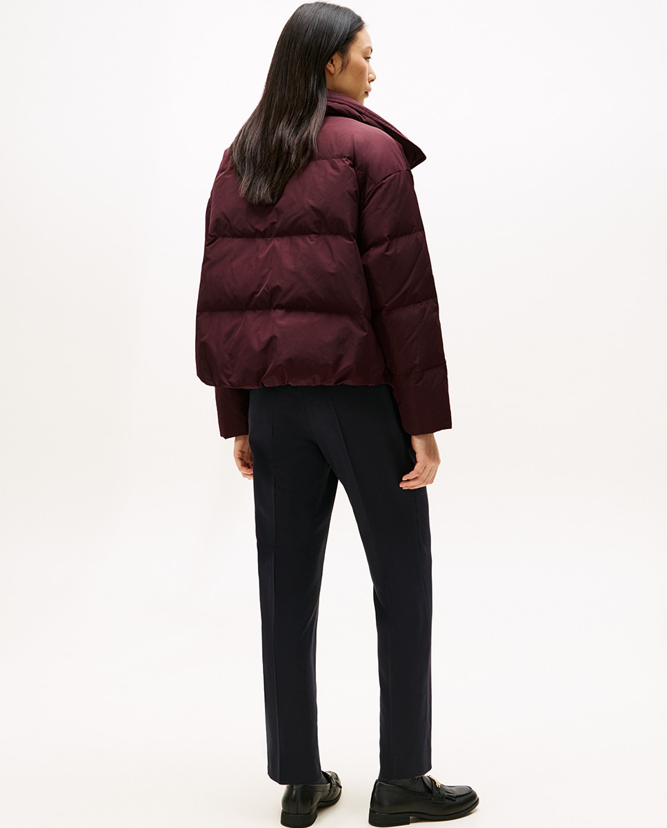 Blusão acolchoado curto de mulher com gola alta Bordeaux-2
