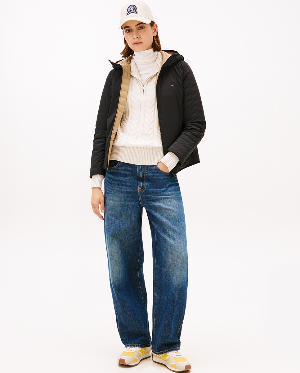 Casaco Reversível com Capuz Preto-10