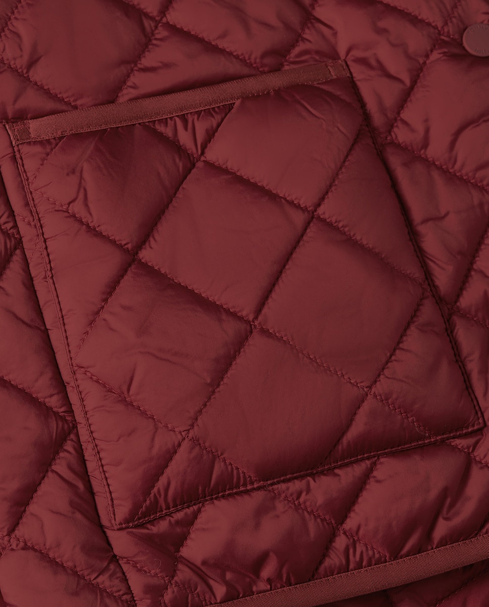 Colete Acolchoado com Design Regular Bordeaux-4