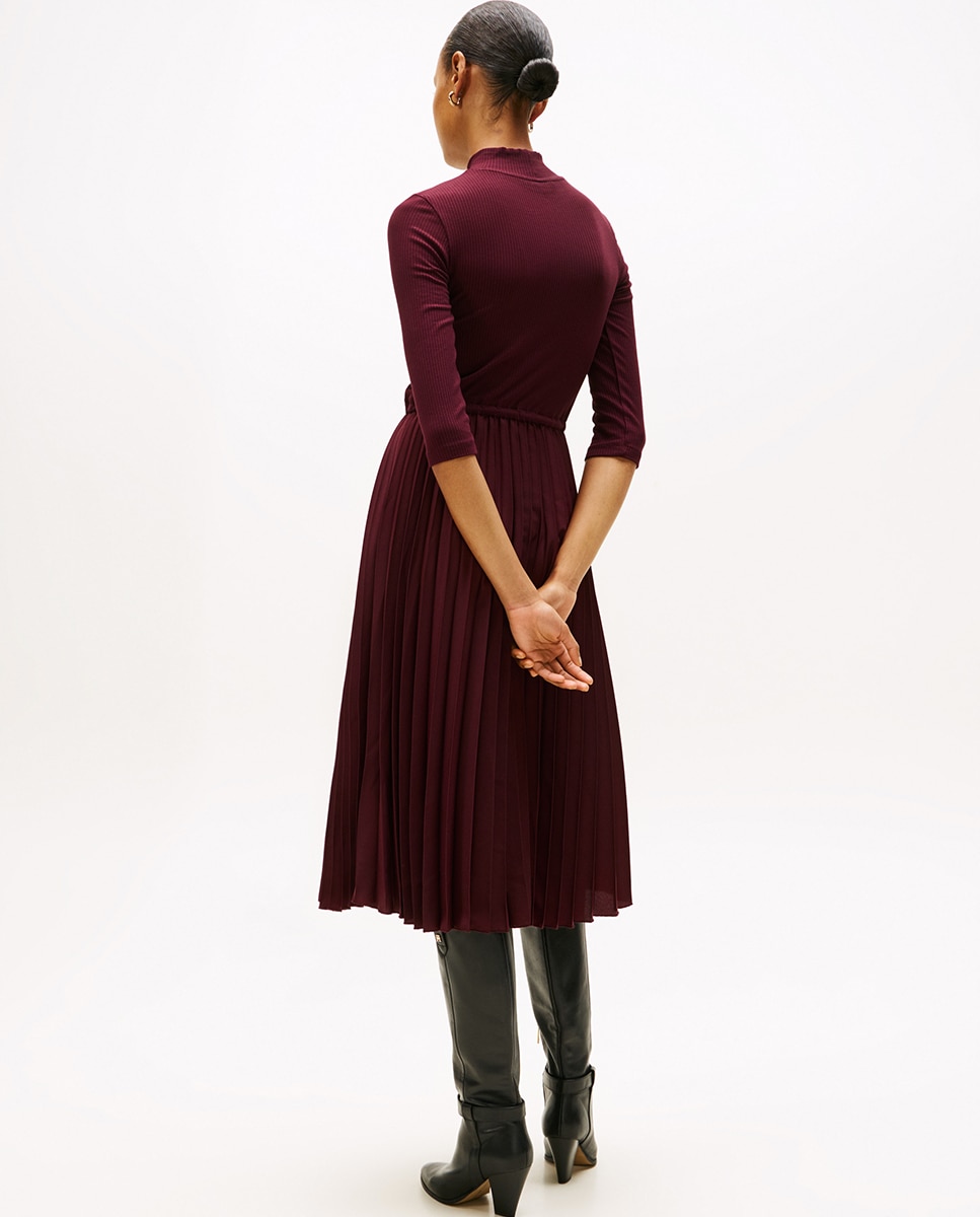 Vestido Midi de Corpo Canelado e Saia Plissada Bordeaux-2