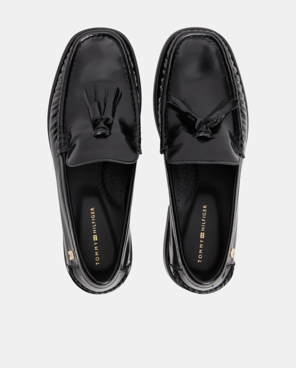 Mocassins em Pele com Borlas Preto-3