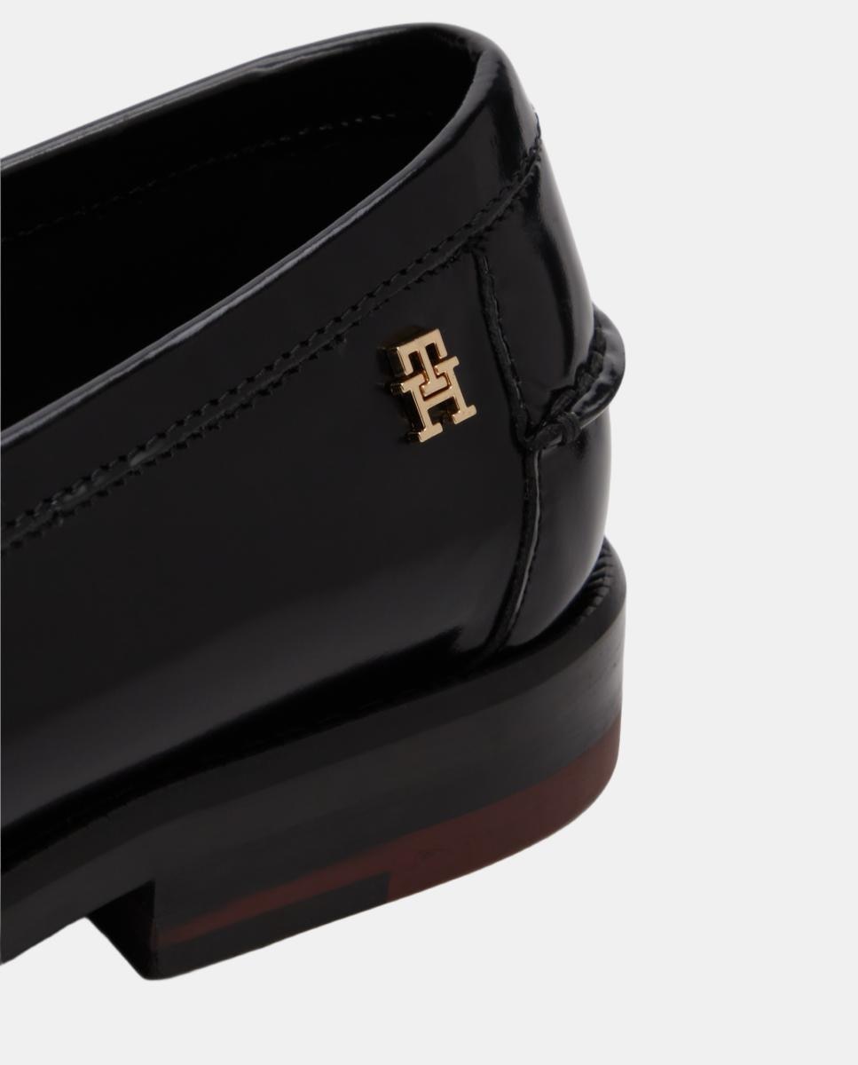 Mocassins em Pele com Borlas Preto-6