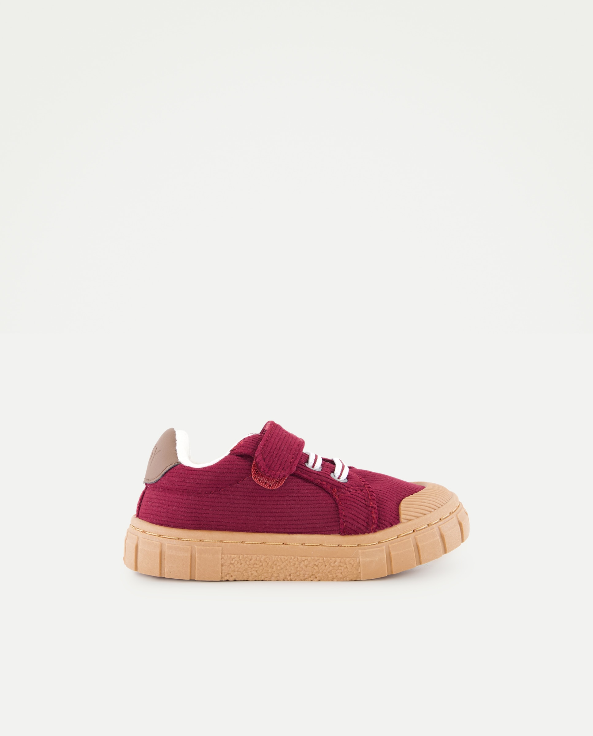 Imagem 0 de Sapatos de Bebé com Pele de Borrego e cordão em contraste