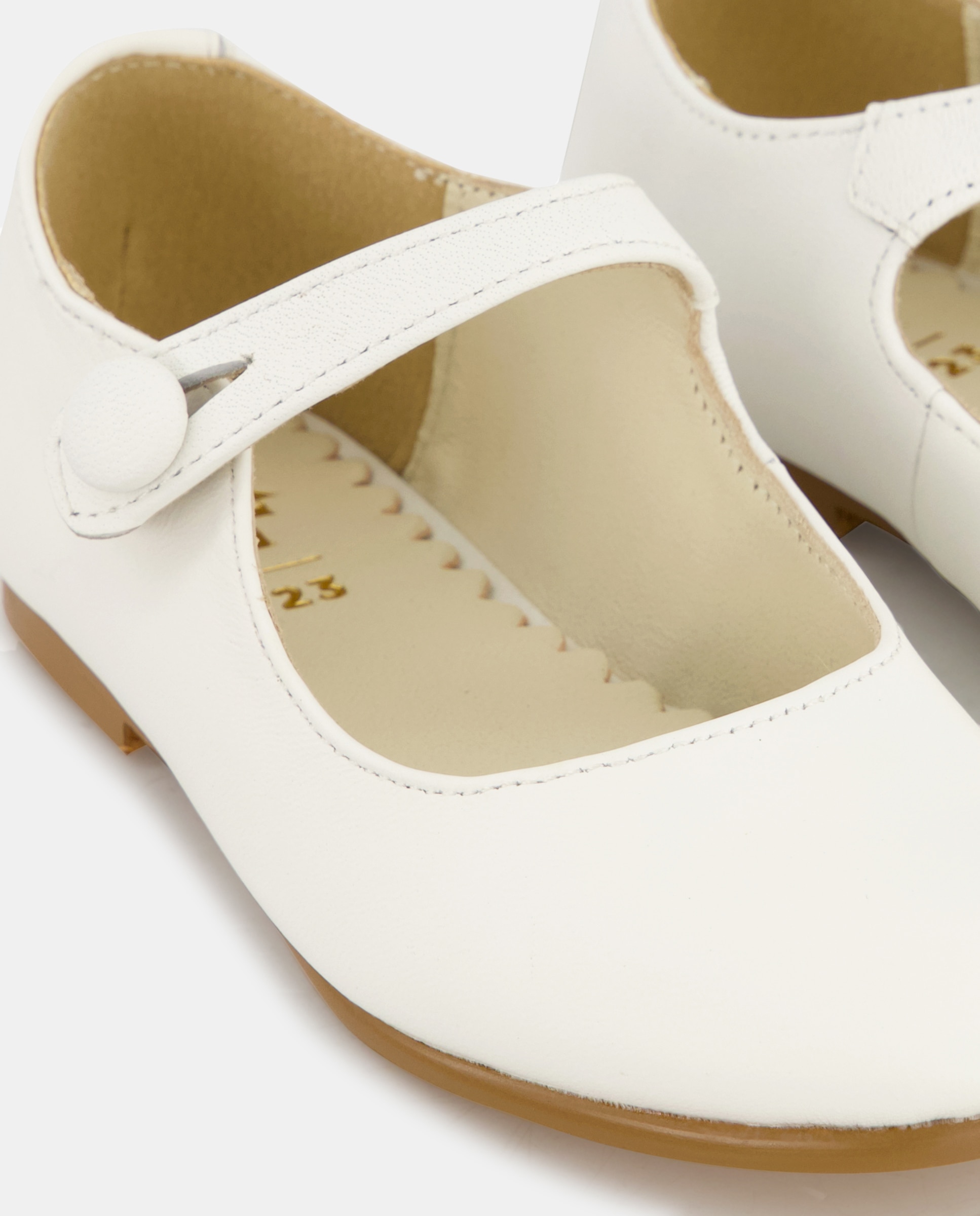 Sapatos de Presilha de Bebé em Pele Tipo Napa Branco-5