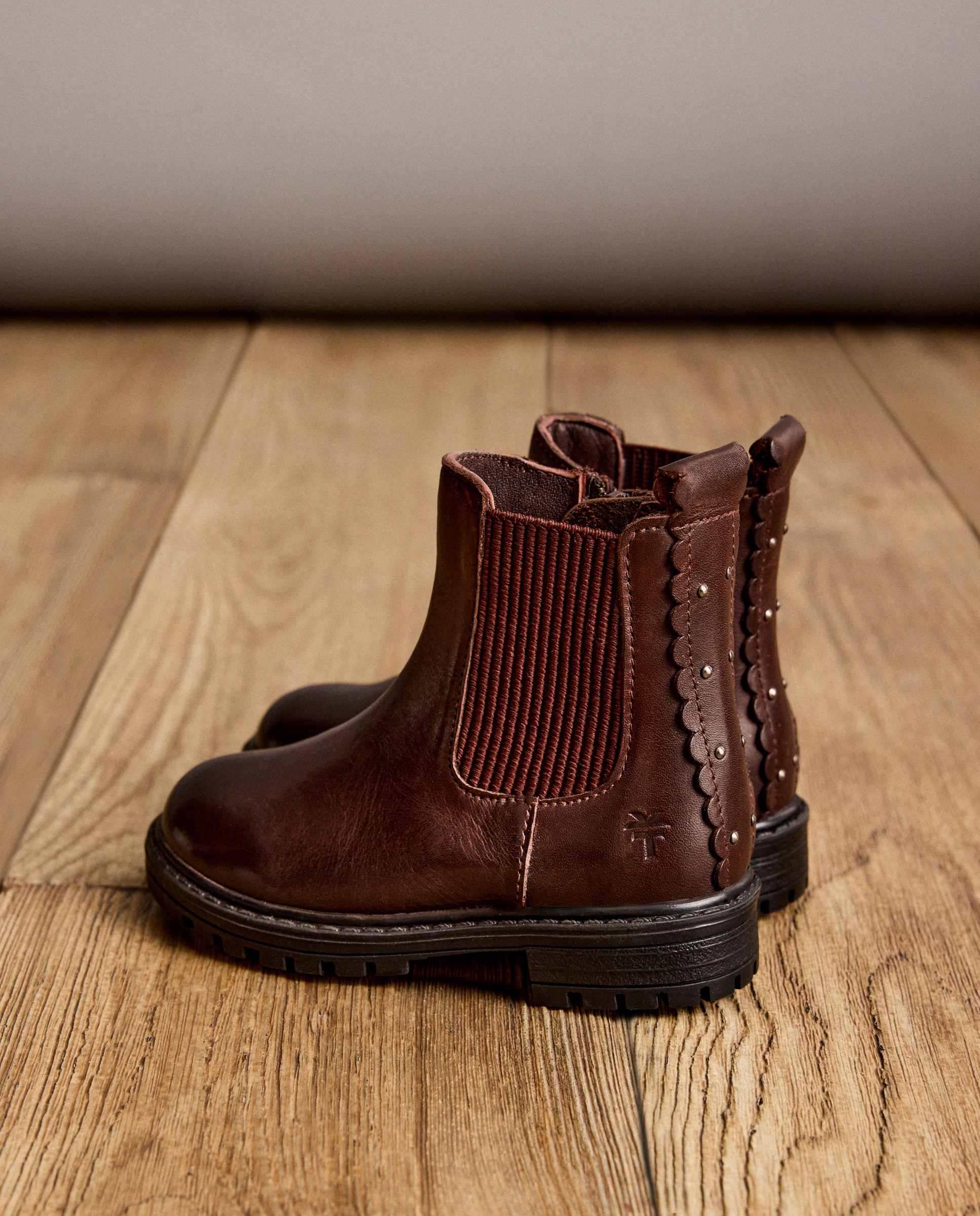 Botins Chelsea em Pele 291 Beringela-6