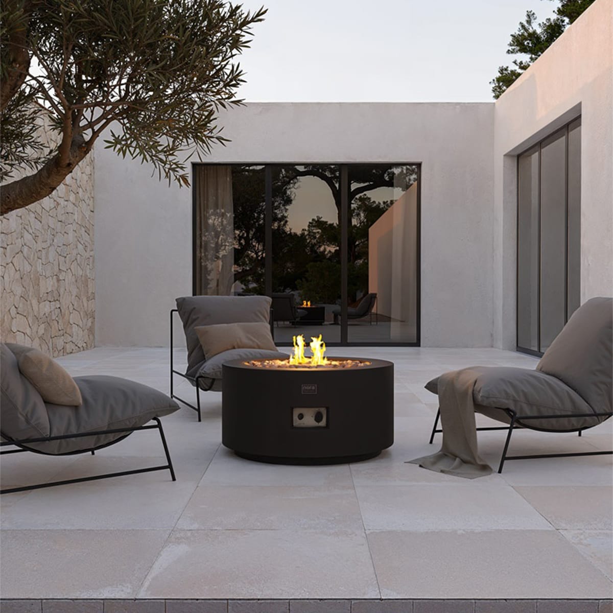 Mesa de Exterior con Brasero de Gas Fuji 16 kW Negro-3