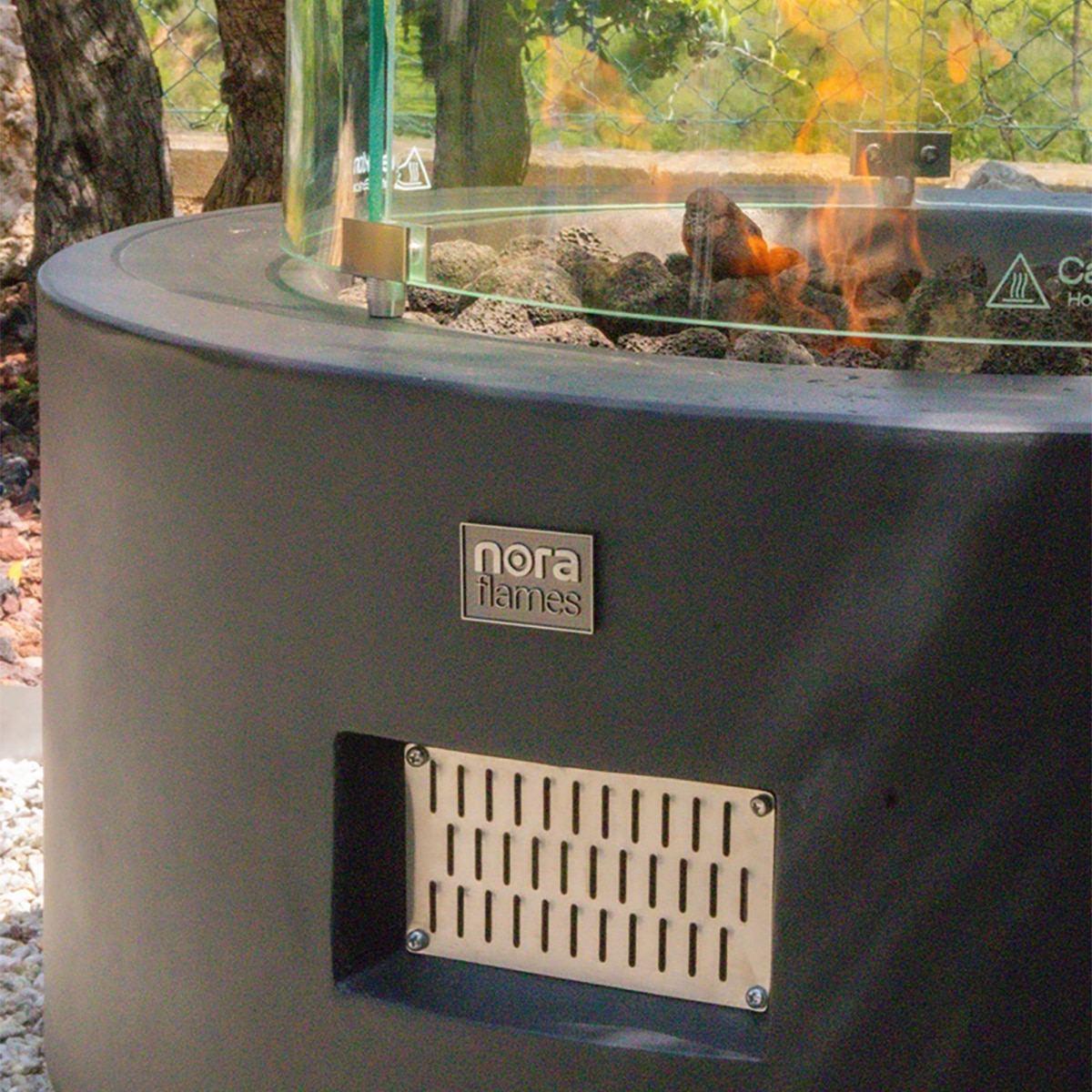Chimenea de bioetanol de exterior Bio Fuji Nora Flames Negro-5