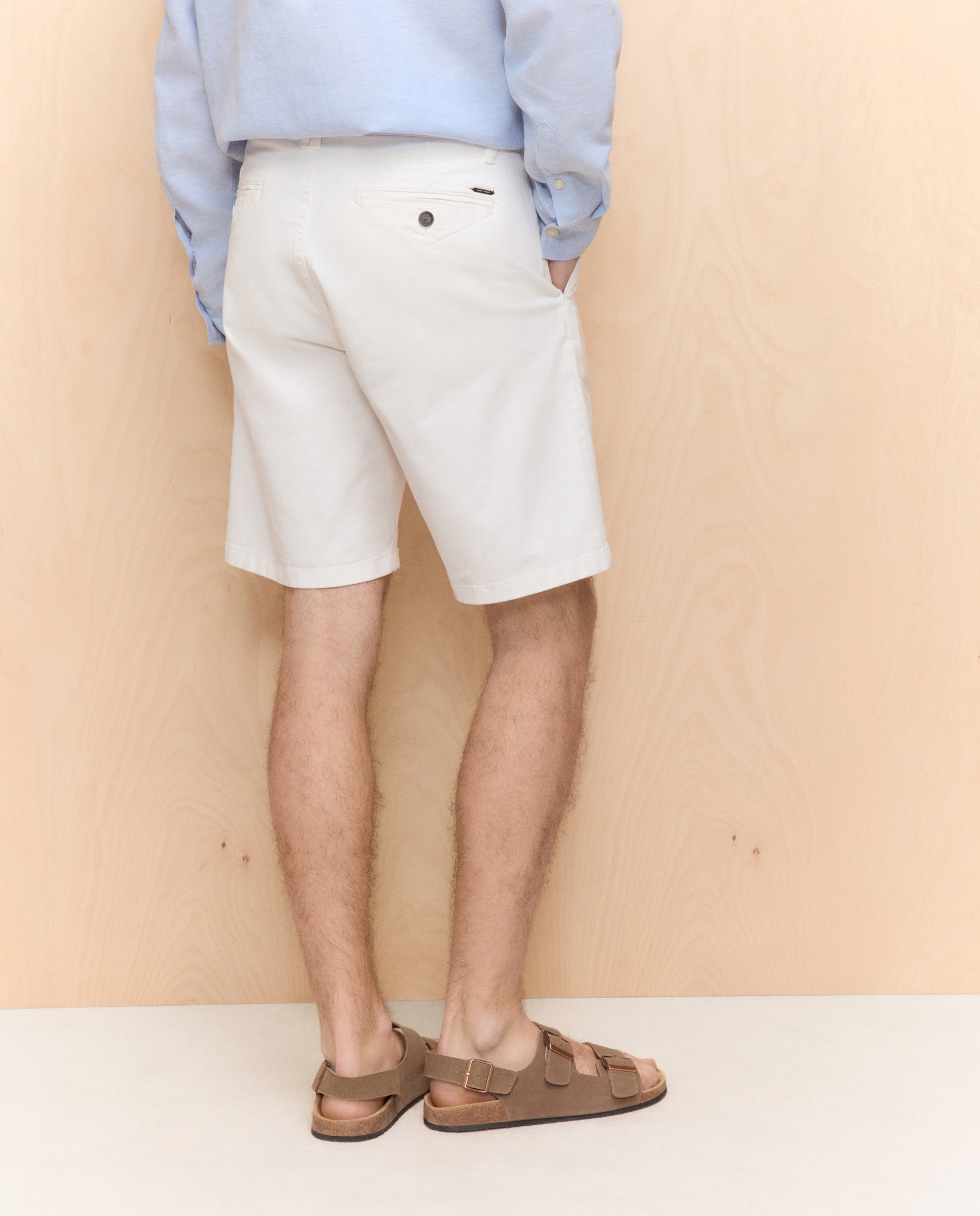 Bermudas Chino em Algodão Stretch Branco-marfim-3