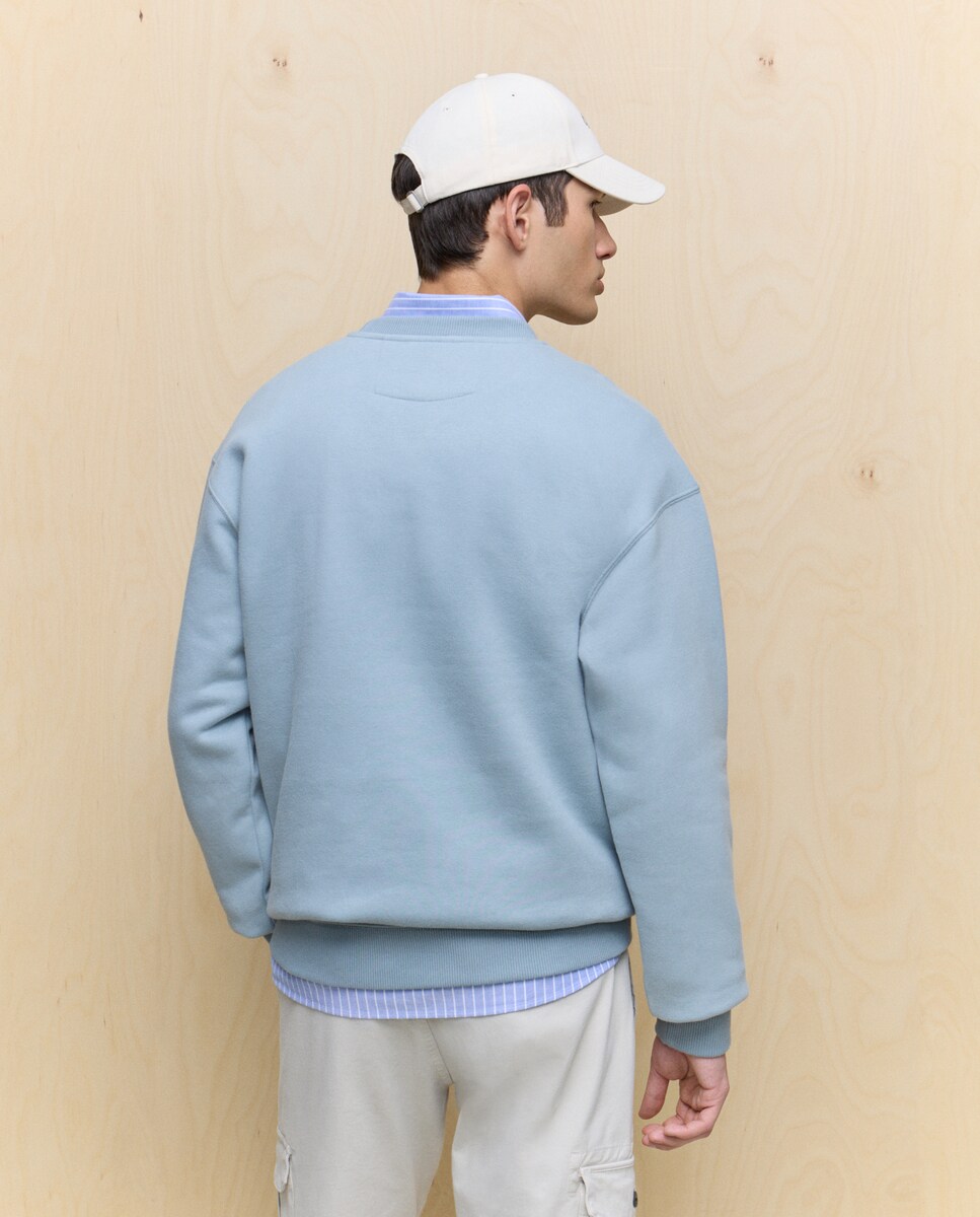 Sweatshirt com Gola Redonda 582 Verde Água-3