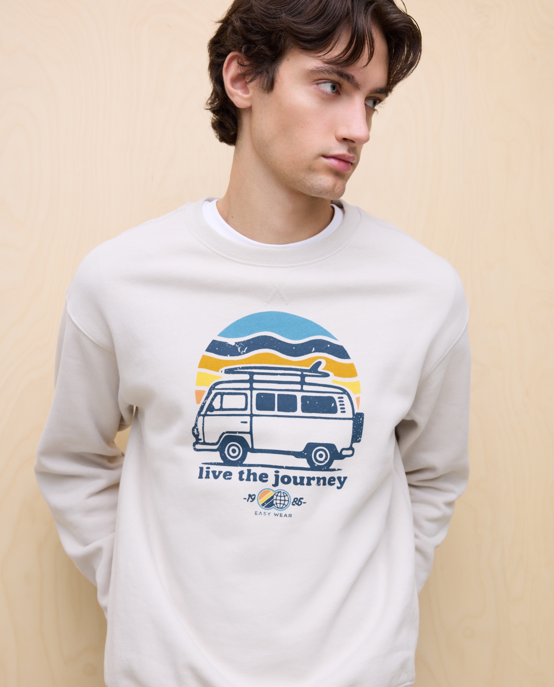 Sweatshirt de Gola Redonda com Estampado Gelo-1