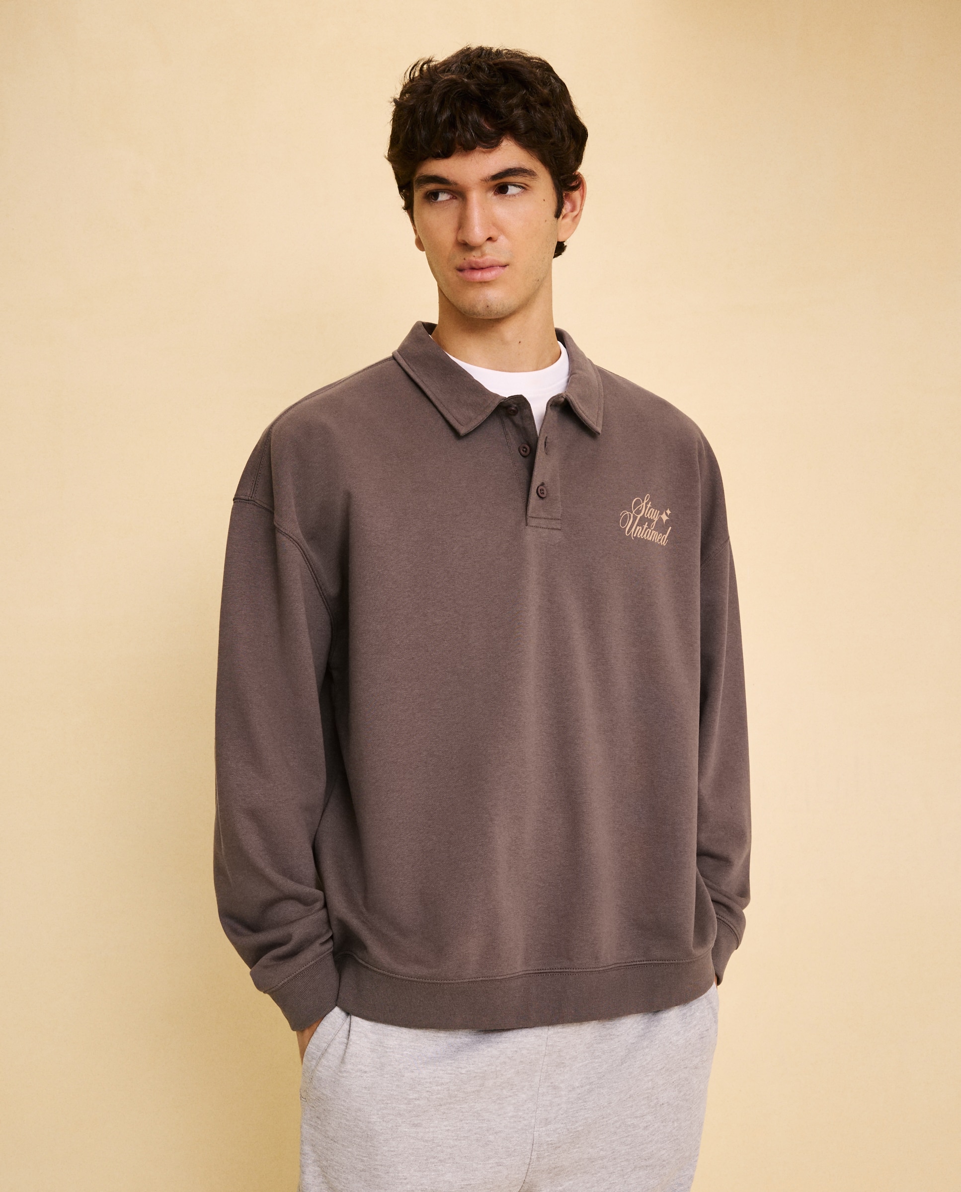 Sweatshirt com Colarinho de Polo Castanho-1