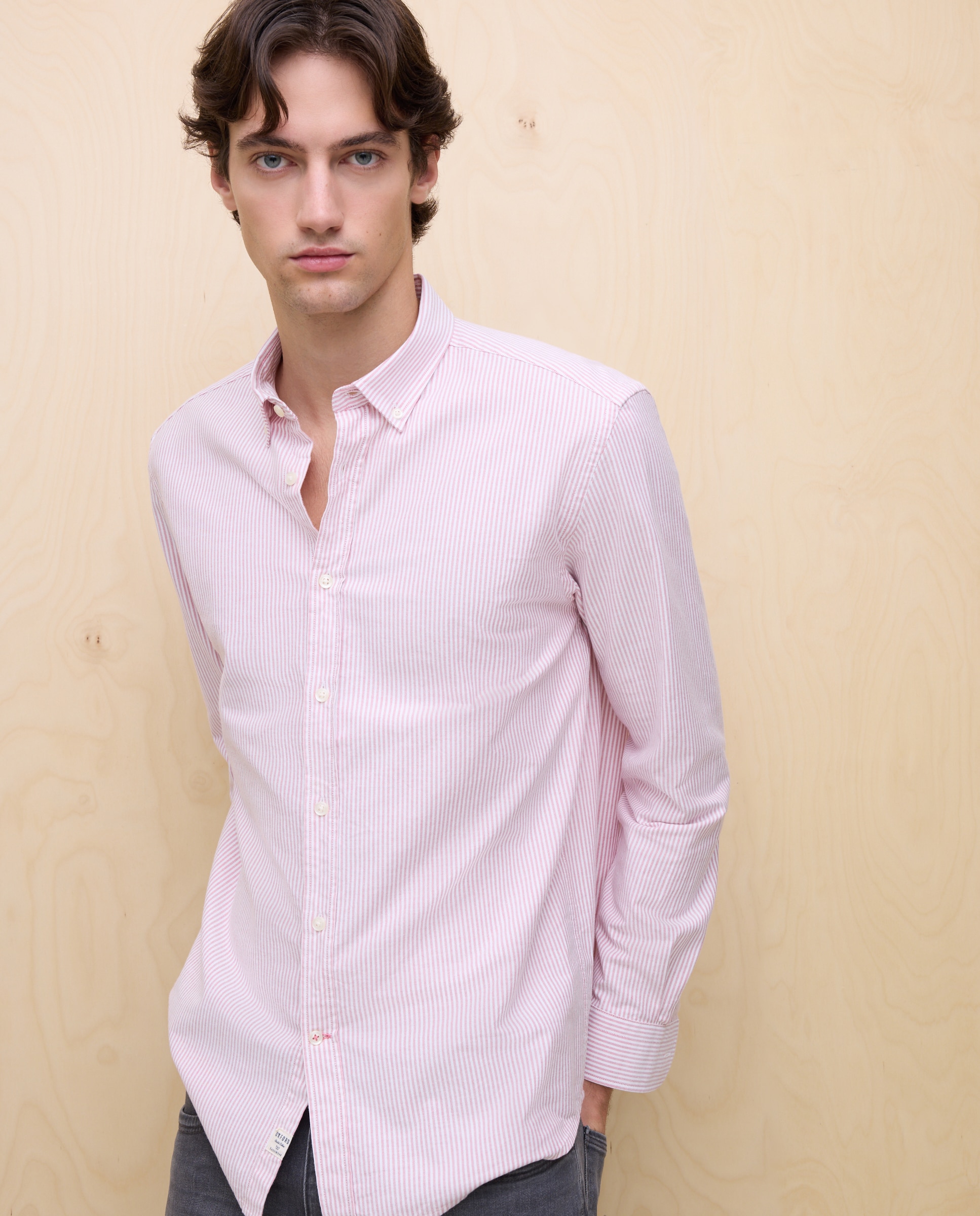 Imagem 0 de Camisa Oxford às Riscas com Manga Comprida