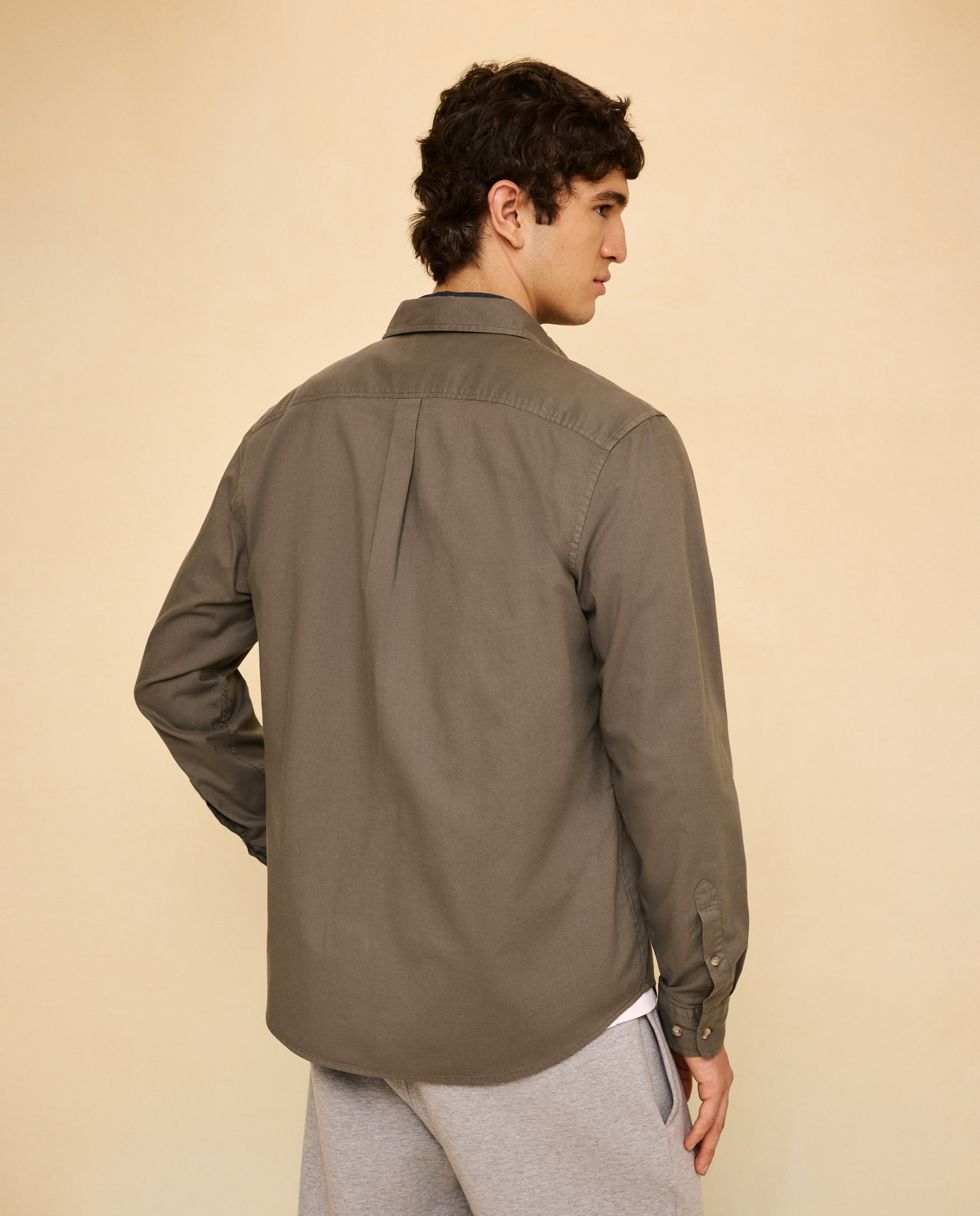 Imagen 3 de Camisa manga larga para hombre lisa garment dyed - Easy Wear - 520 Kaki 520 Kaki