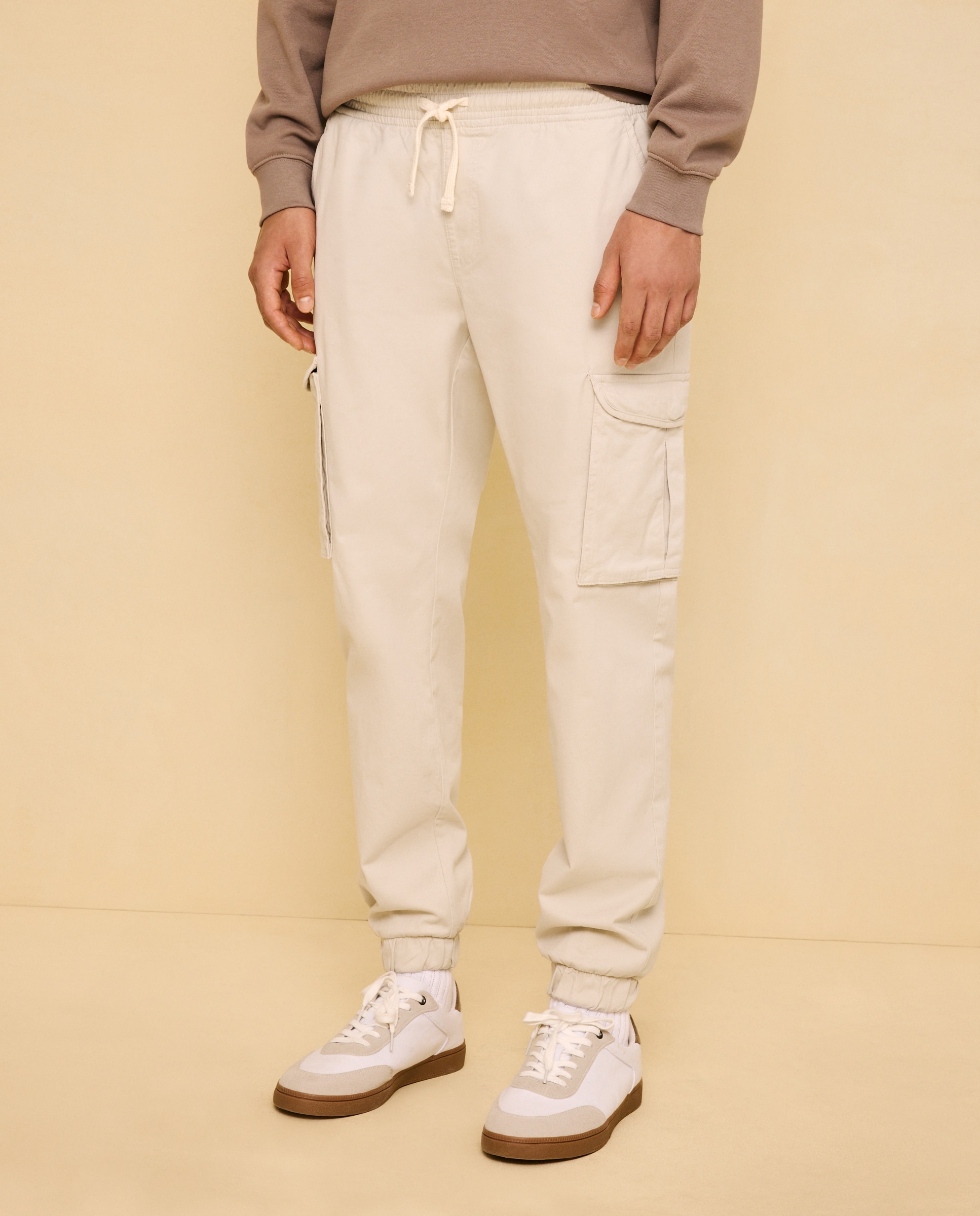 Imagen 2 de Pantalón jogger multibolsillos de hombre stretch - Easy Wear - Hielo Hielo