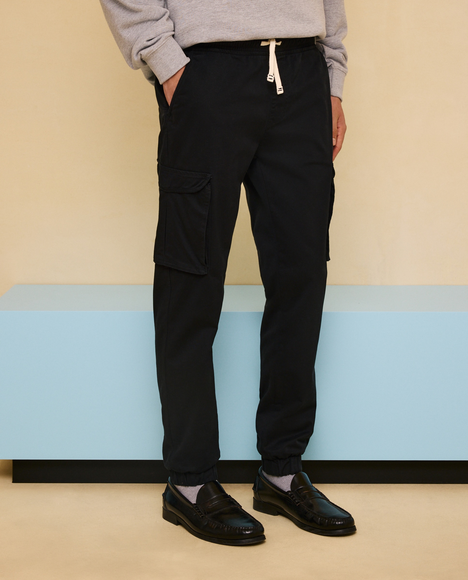 Joggers Multibolsos Stretch Preto-2