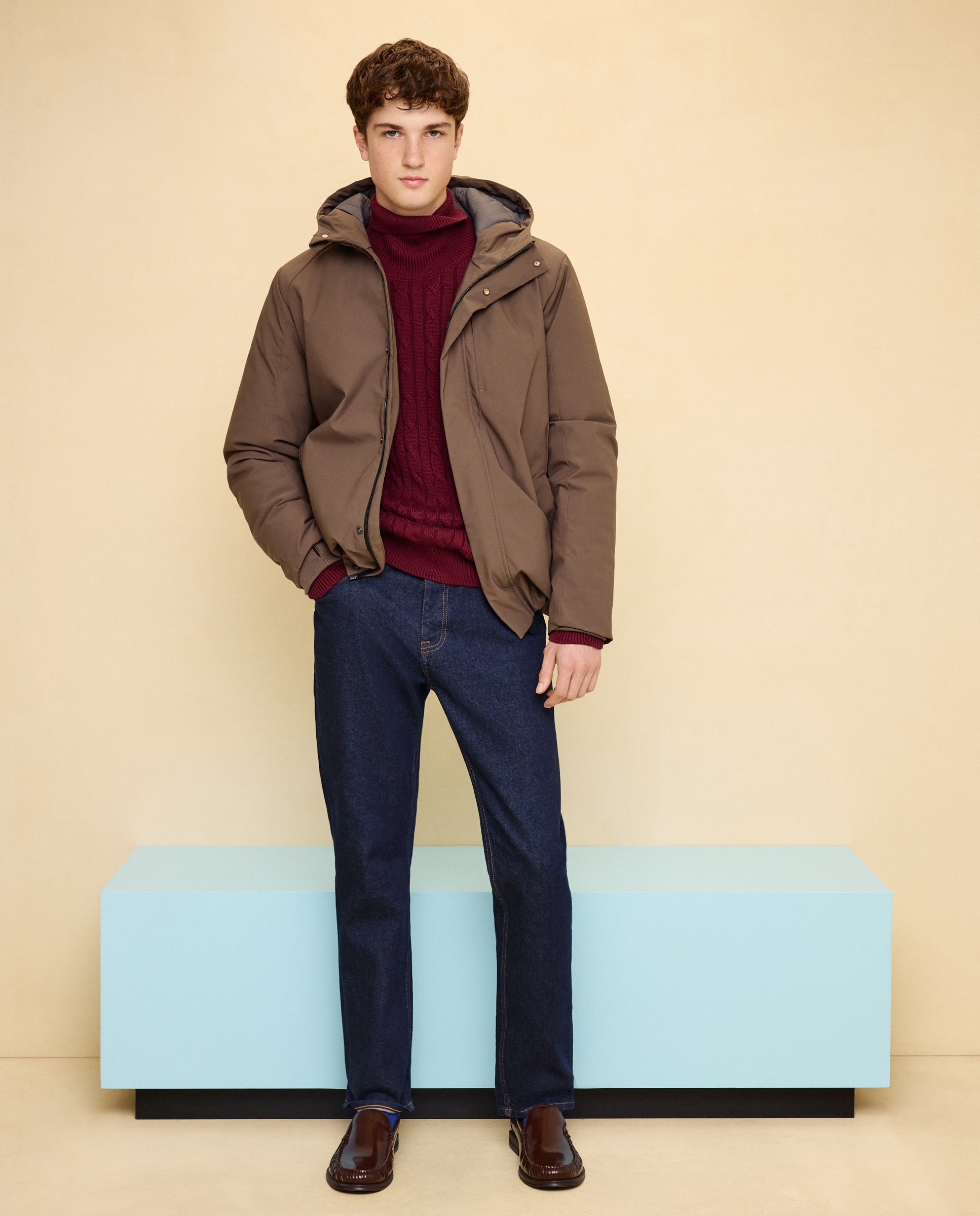 product.carousel.image.label