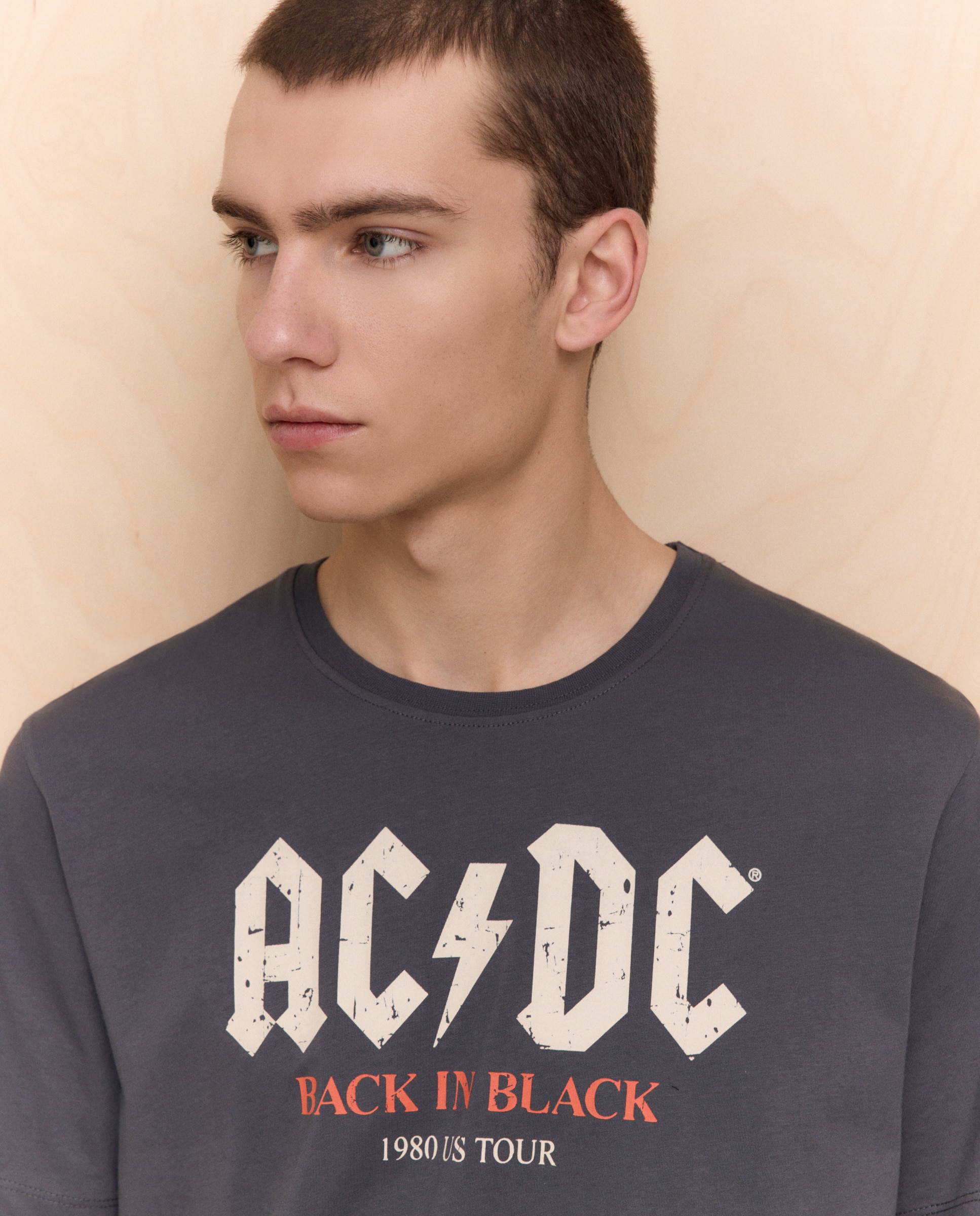 T-shirt AC/DC de Manga Curta 820 Cinzento Médio-4