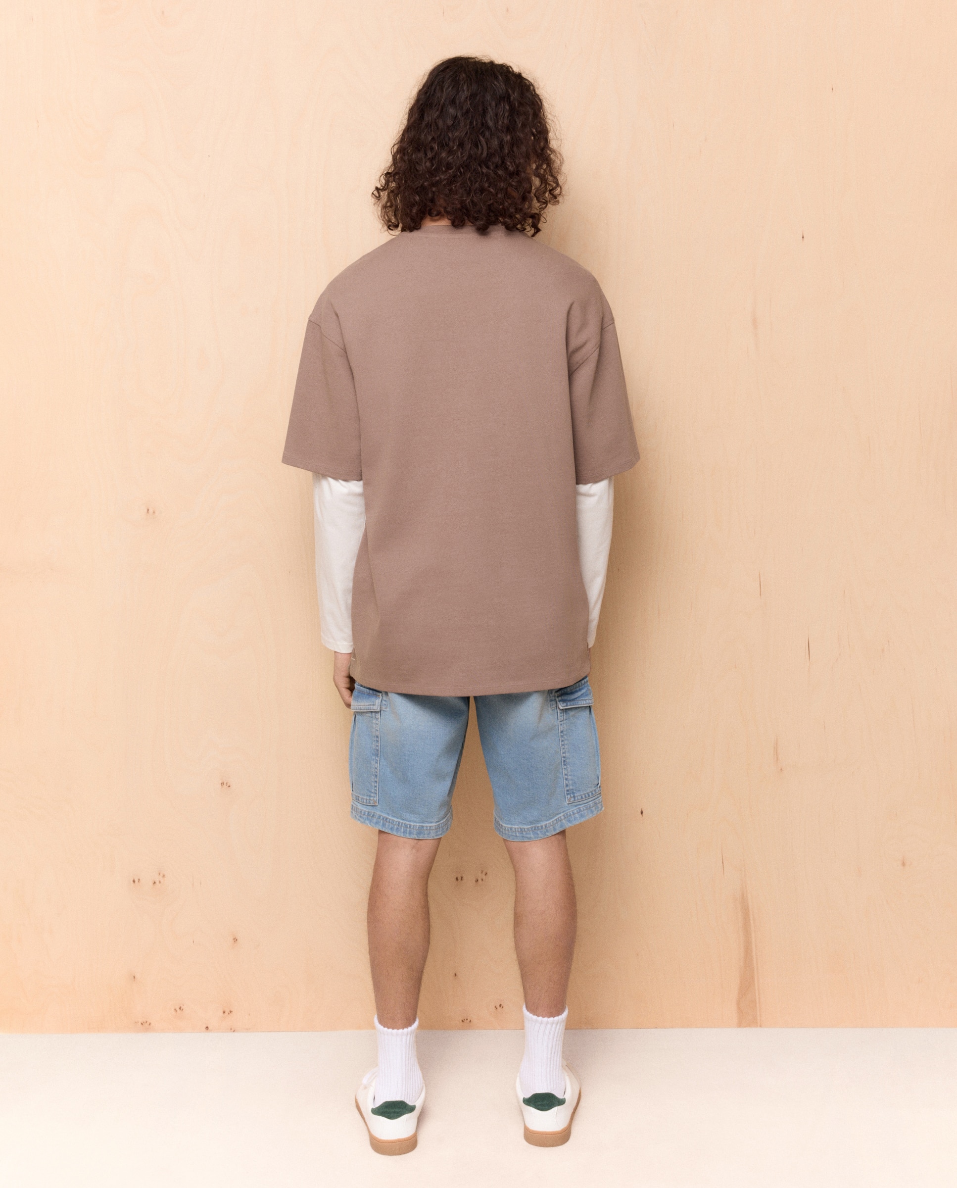 T-shirt Relaxed Fit com Manga Curta 740 Tabaco-3