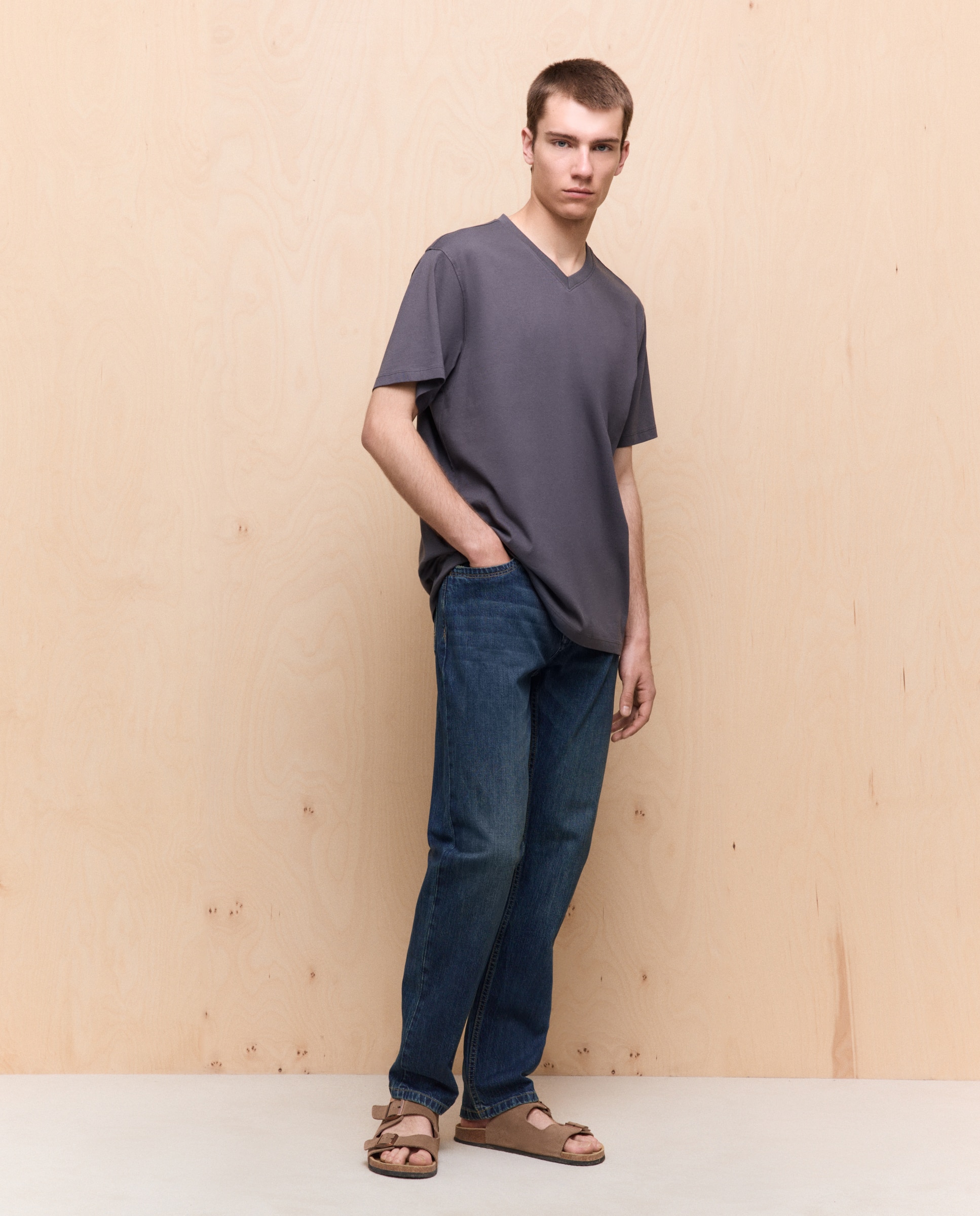 T-shirt Lisa com Decote em Bico 830 Antracite-2
