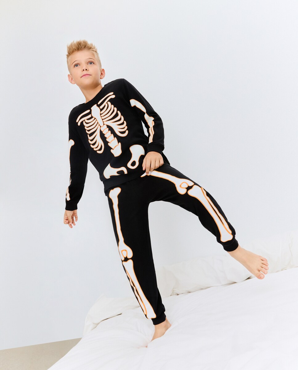 Robe com Fantasia Preto-2