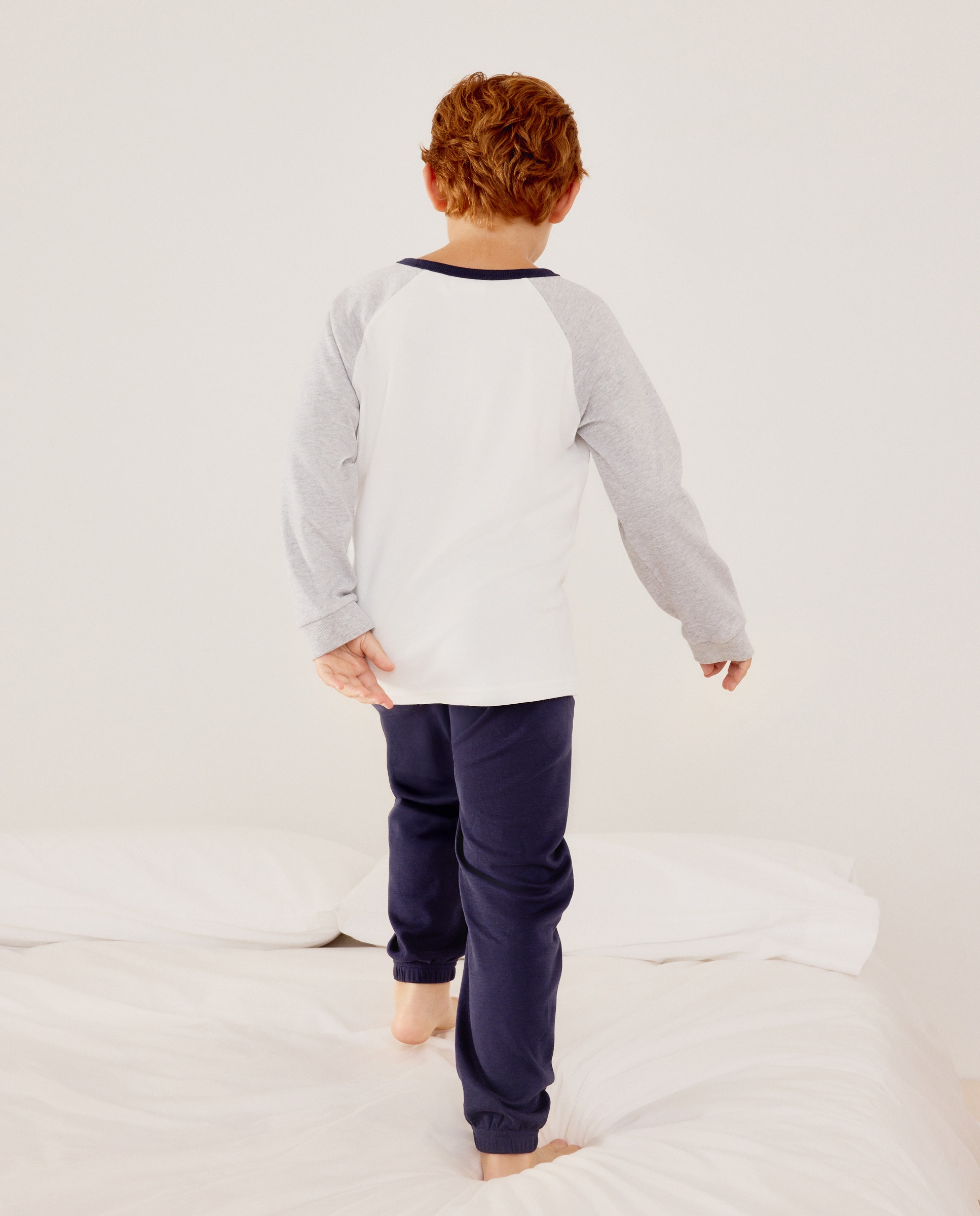 Pijama de Malha Estilo Varsity com Fantasia Azul-3