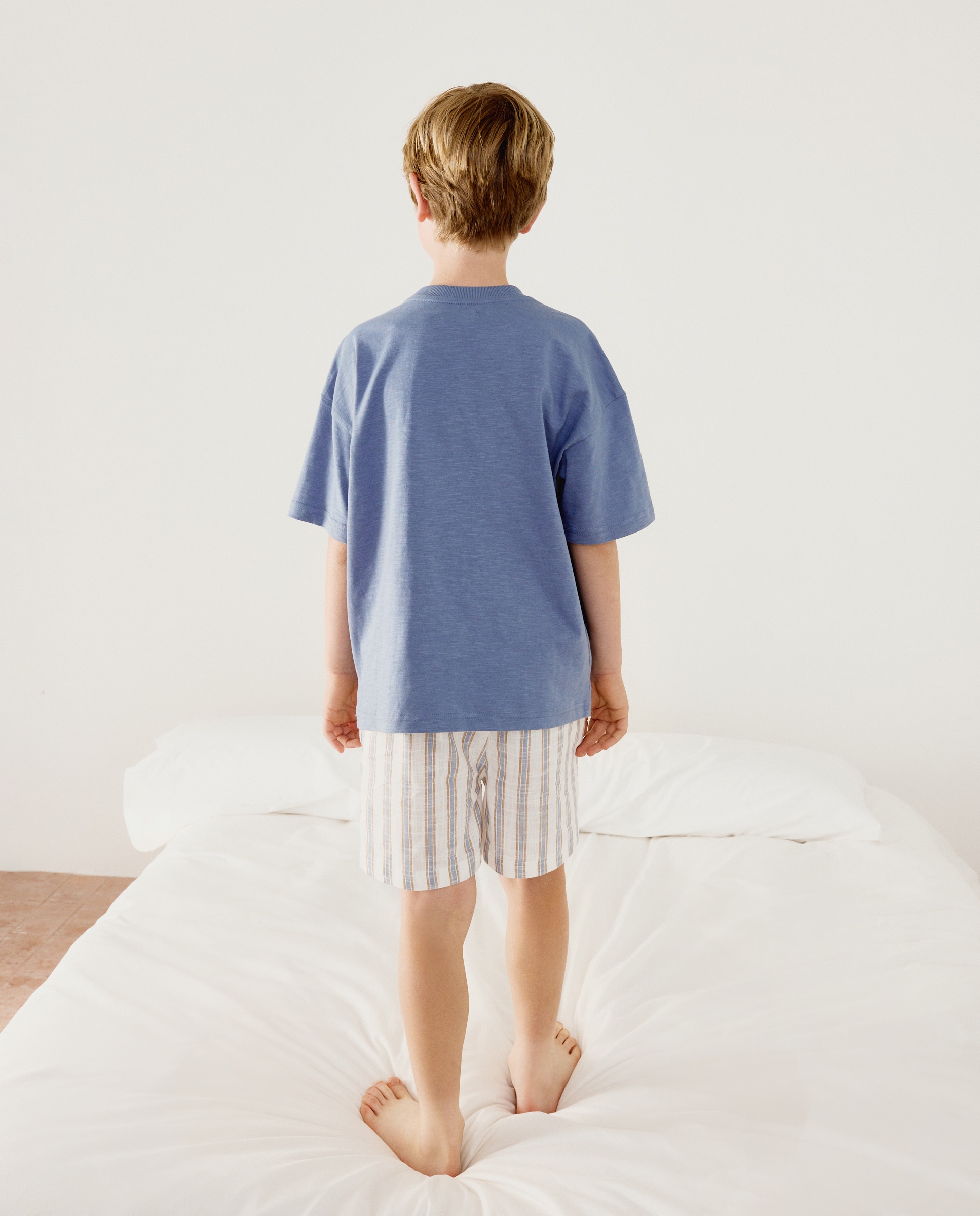 Camiseta cuello caja de niño manga corta y bolsillo - Cotton Juice - 400 Azul 400 Azul-3