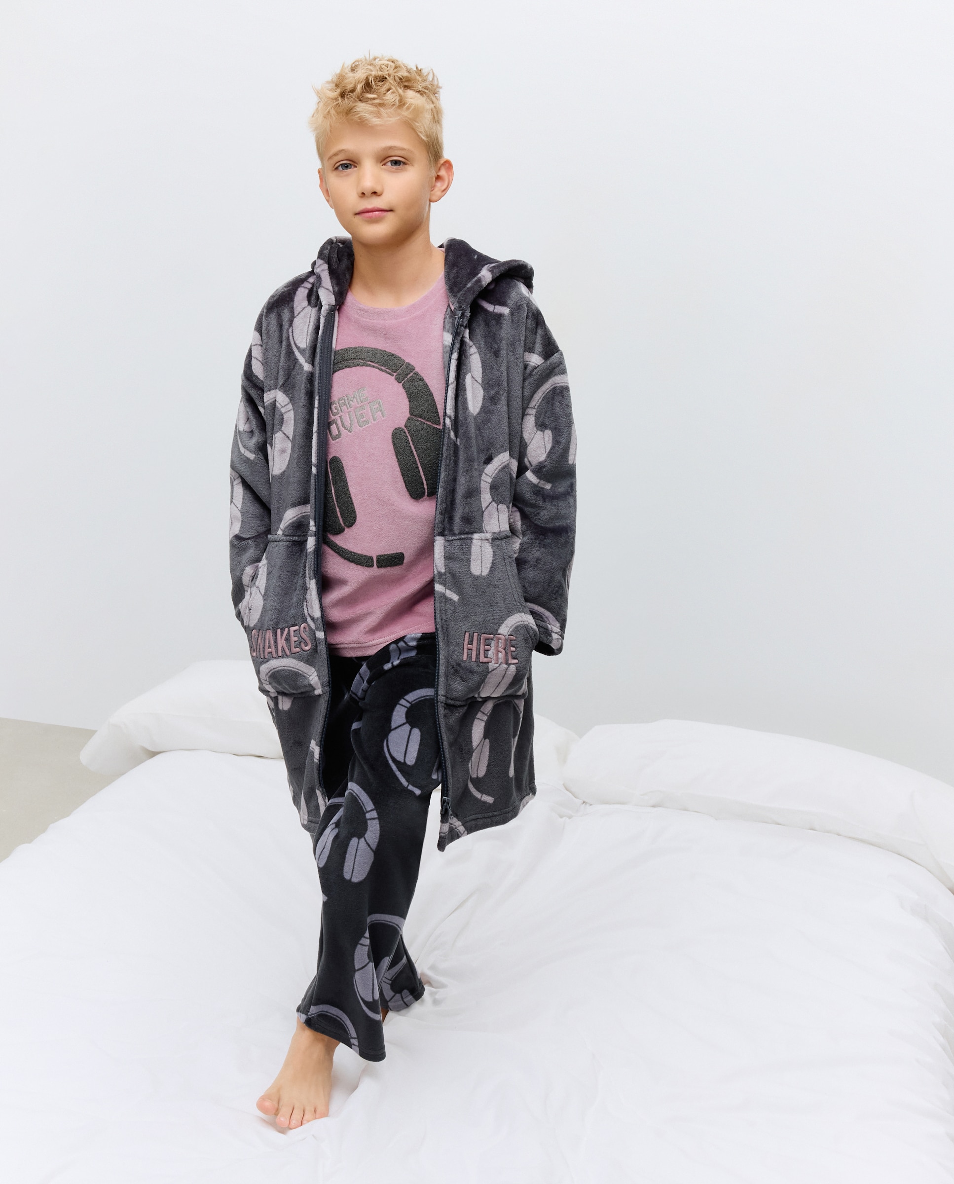 Robe Estampado com Fantasia de Capacetes Preto-2