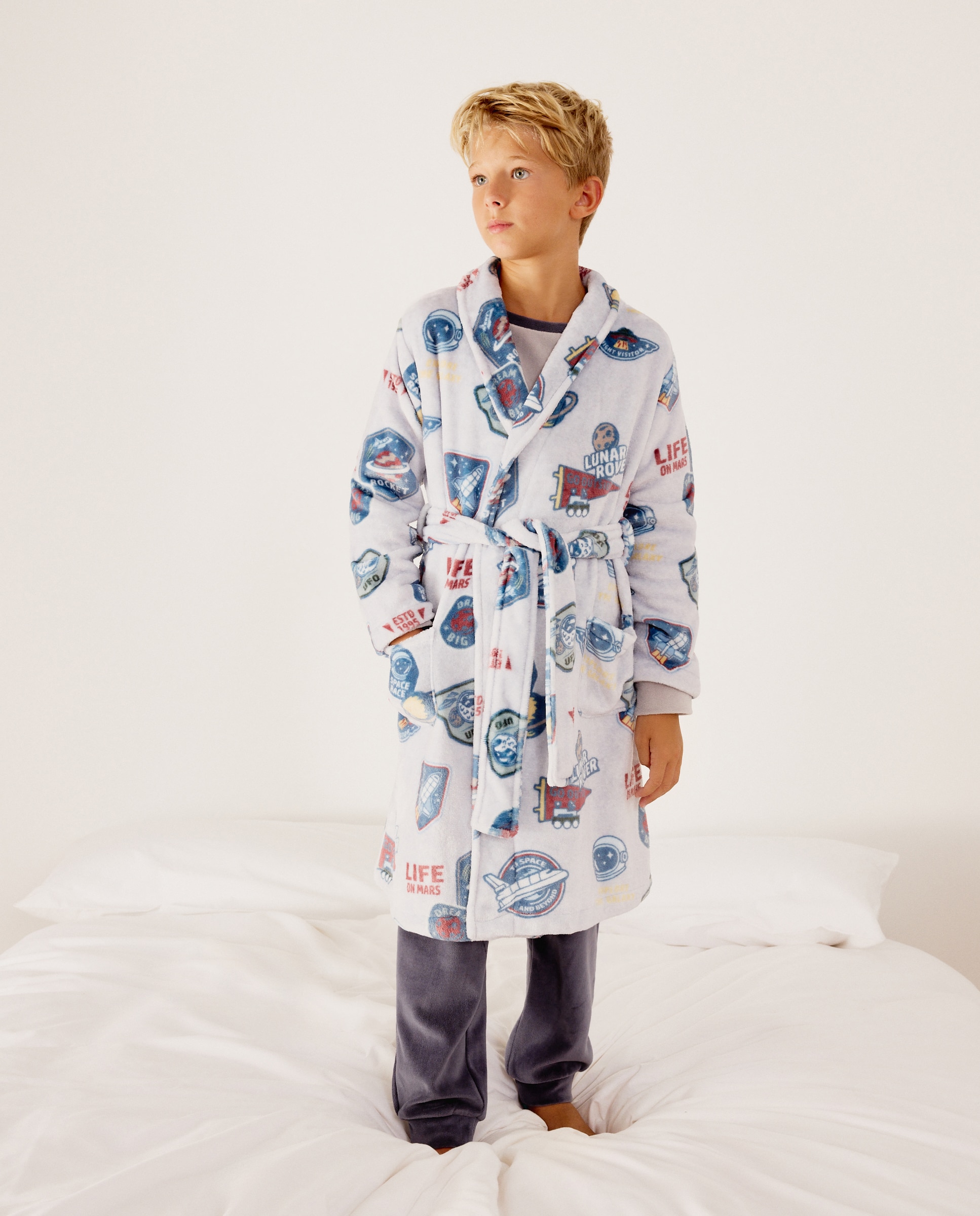 Bata smock estampado espacio de niño - Cotton Juice - Gris Gris-1