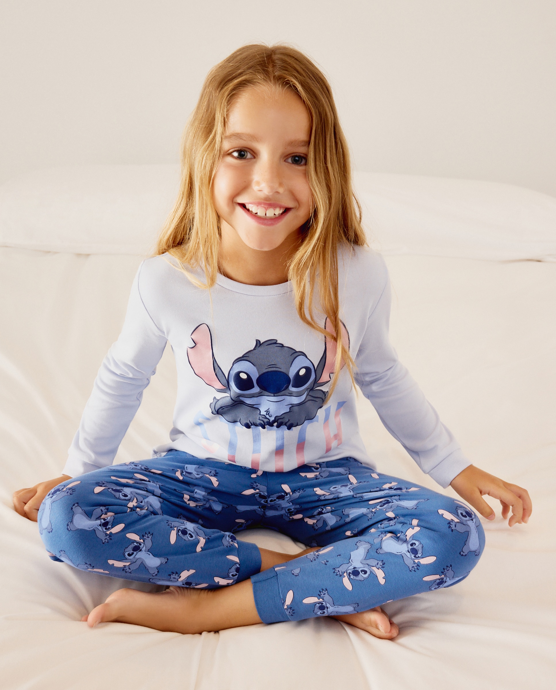 Imagem 0 de Pijama de Malha com Fantasia Stitch