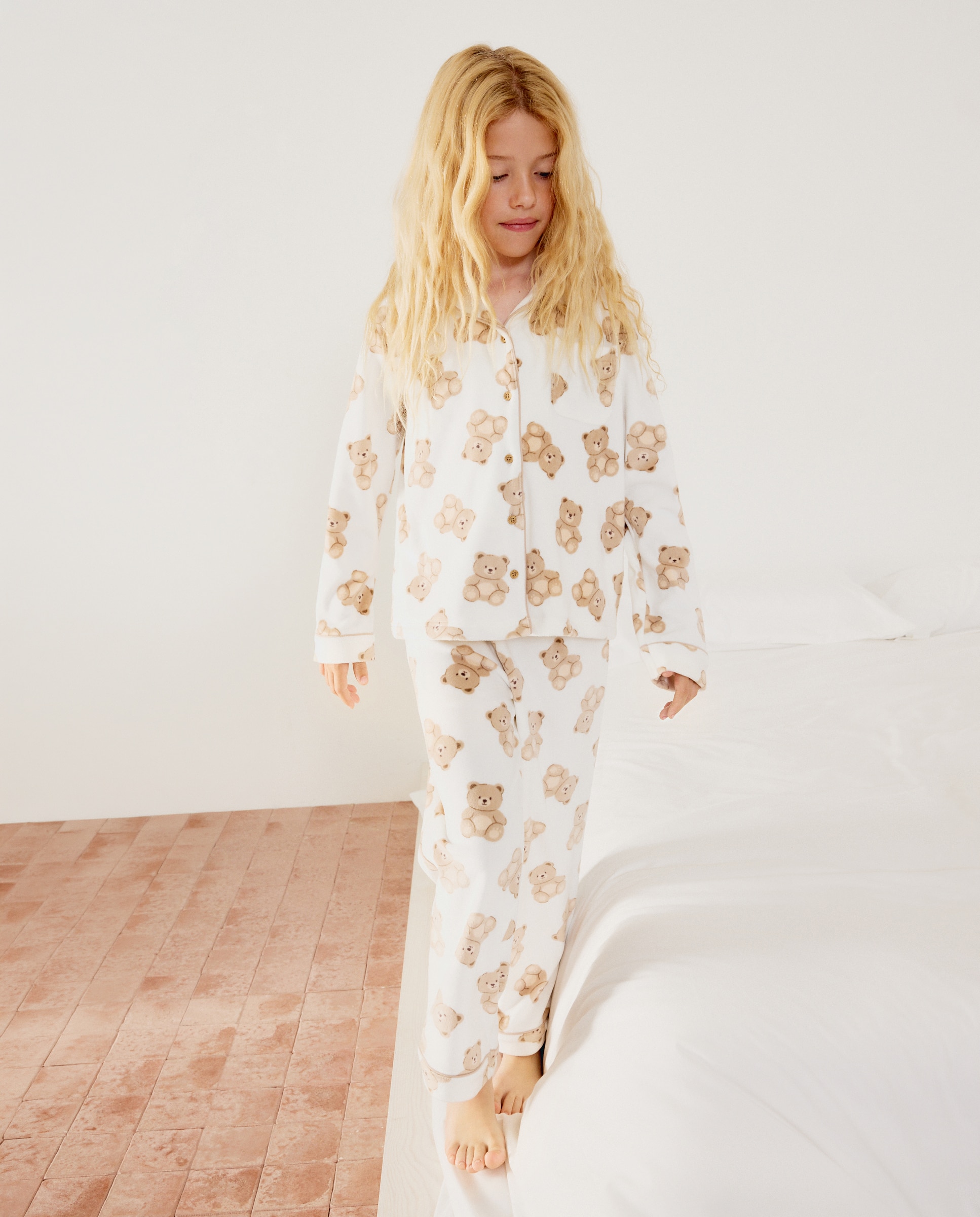 Imagem 0 de Pijama com Estampados de Fantasia