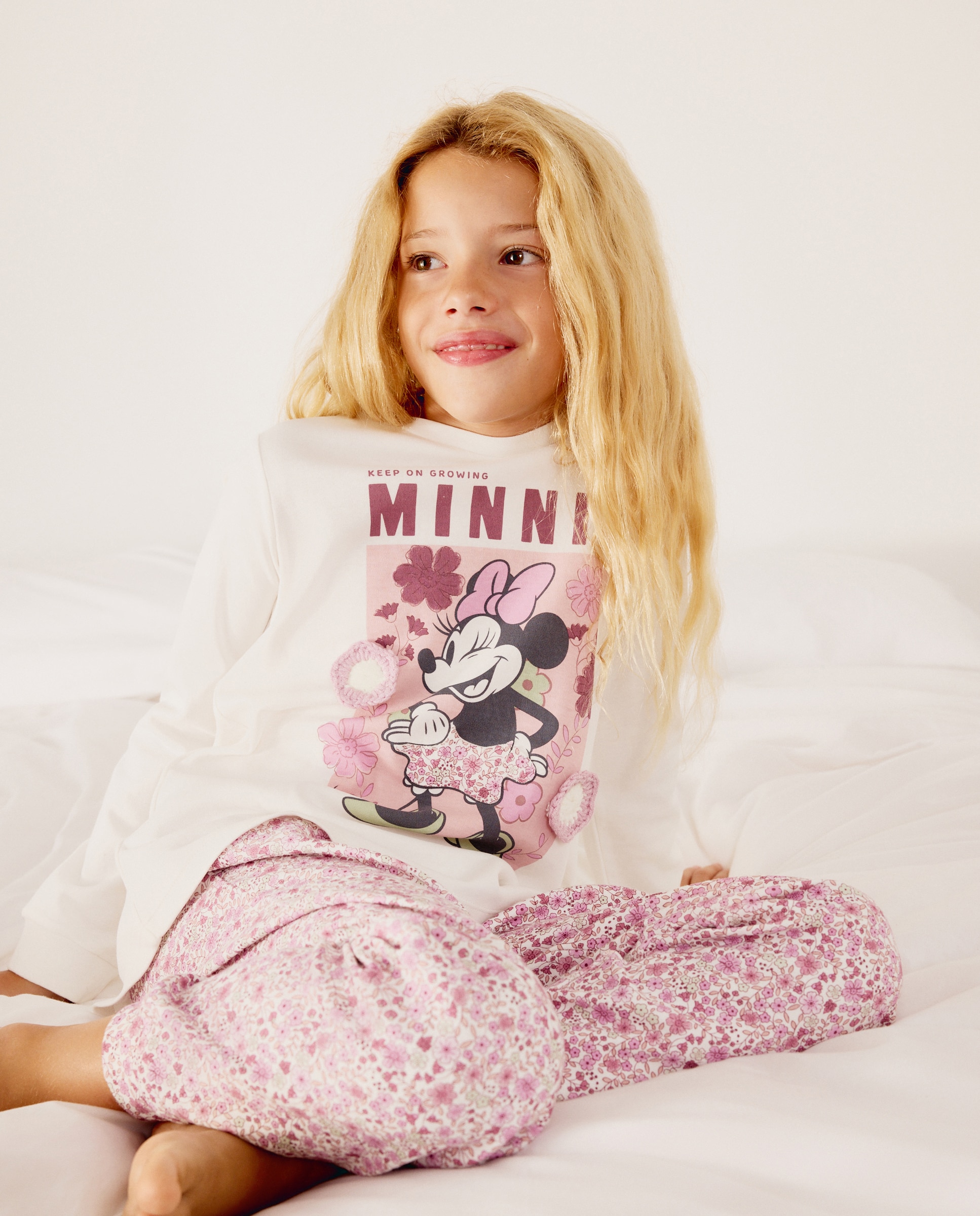Pijama largo de punto con fantasía MINNIE de niña - Cotton Juice - Blanco Blanco-1