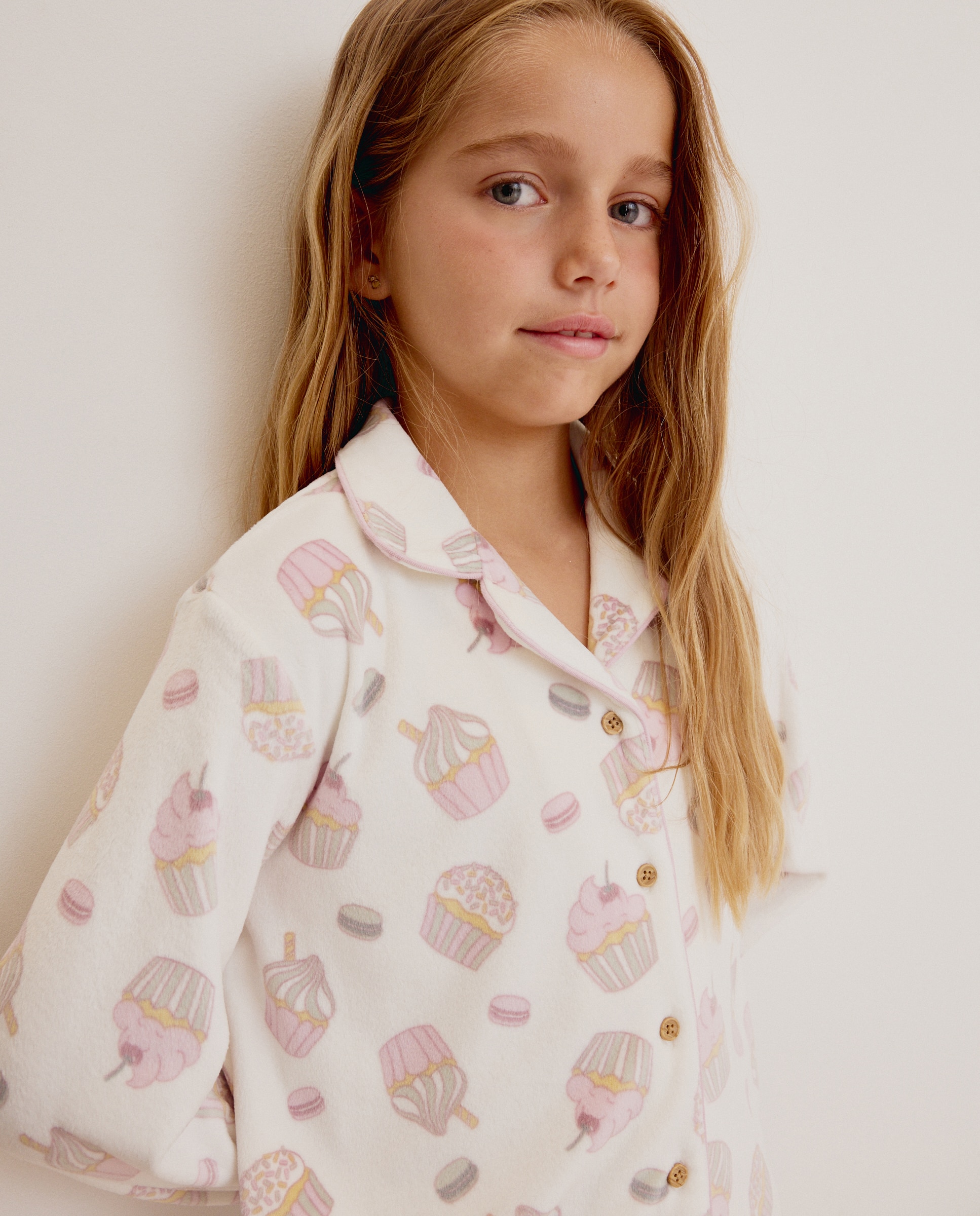 Pijama Abotoado com Estampado de Fantasia Branco-2