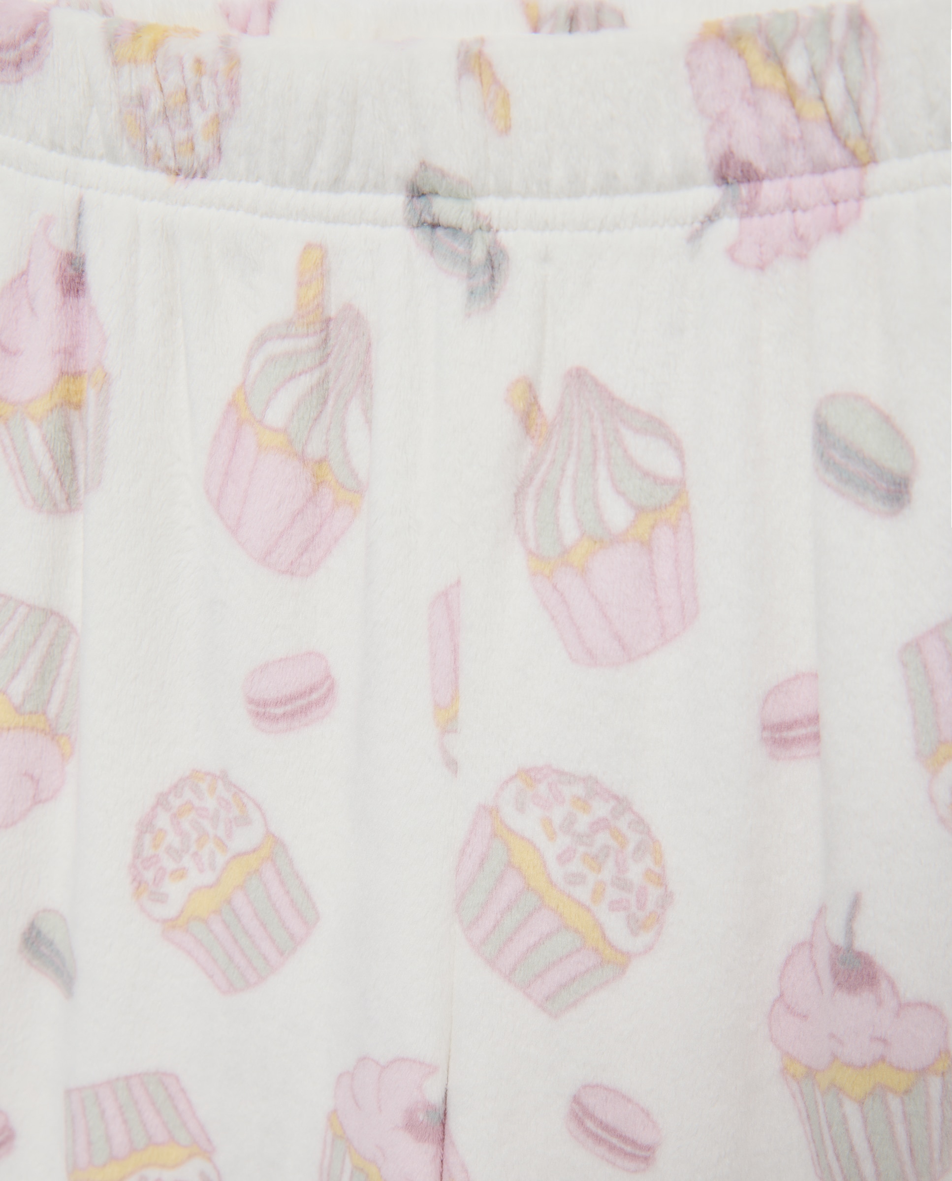 Pijama Abotoado com Estampado de Fantasia Branco-5