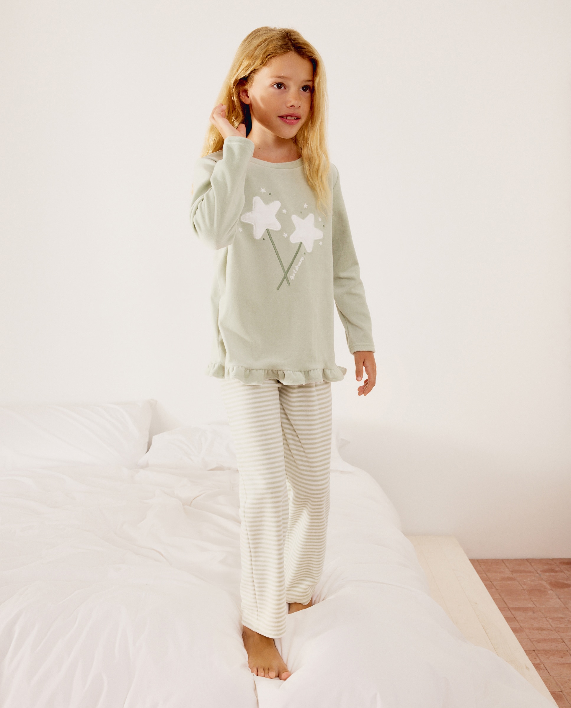 Pijama completo velour manga larga estampando fantasía de niña - Cotton Juice - Verde Verde-1
