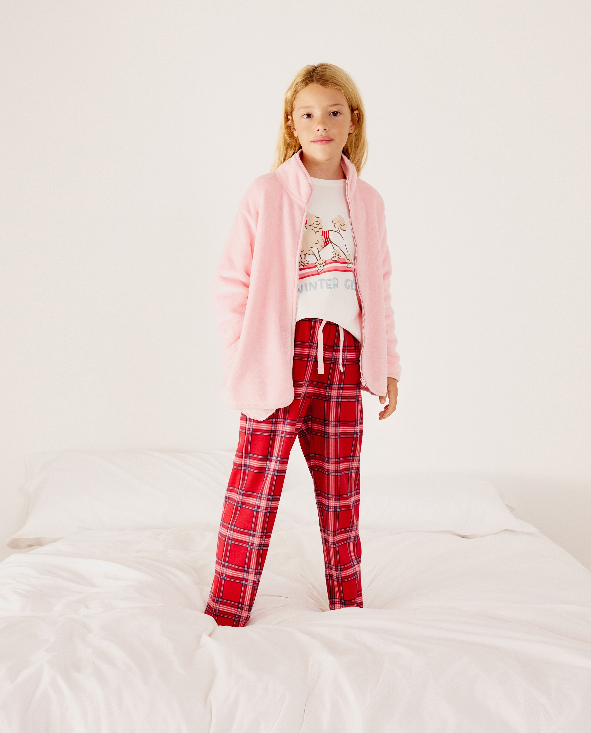 Pijama Completo de Malha e Forro Polar com Fantasia Rosa-3