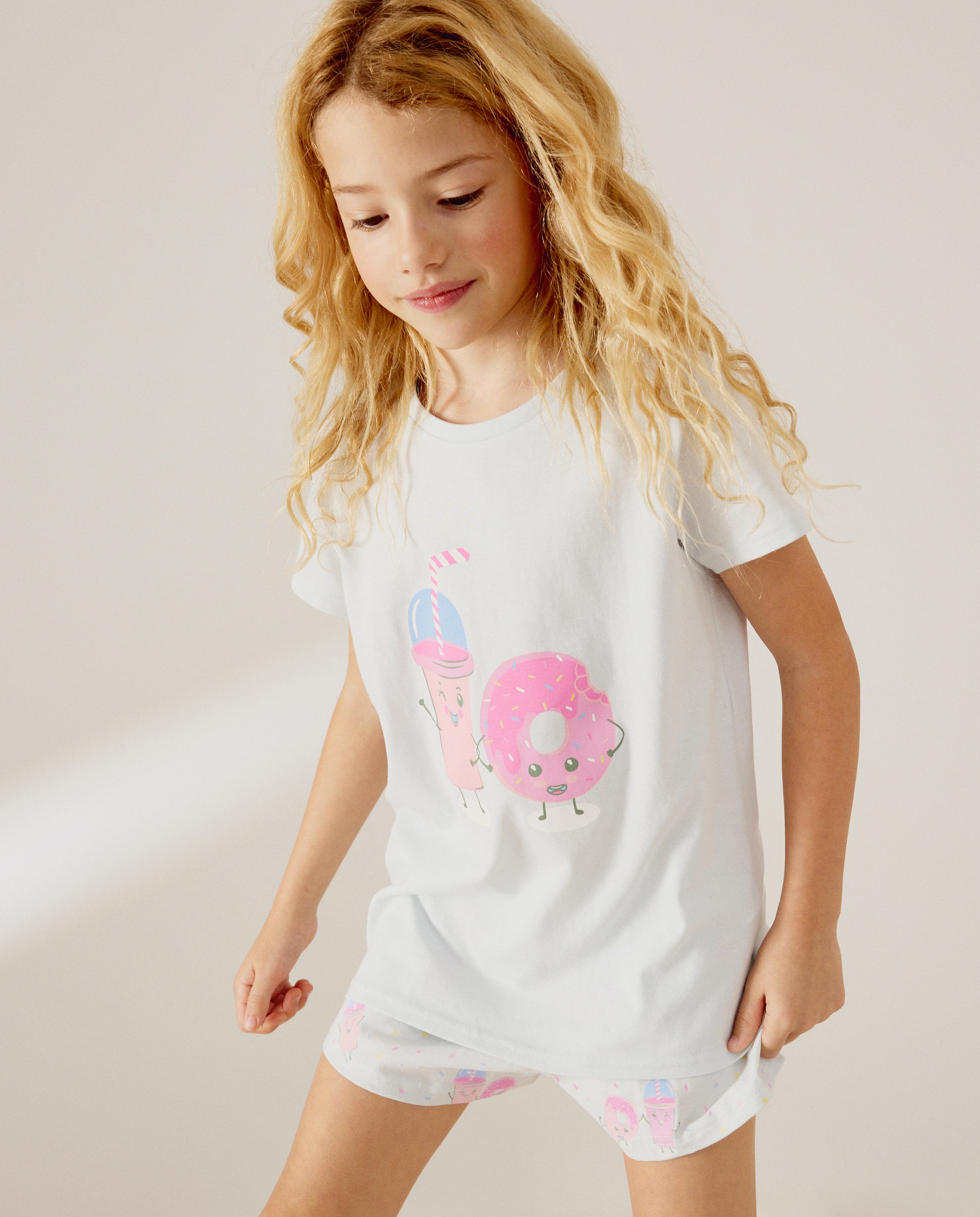 Pijama de Malha Curto com Estampado de Fantasia Verde-2