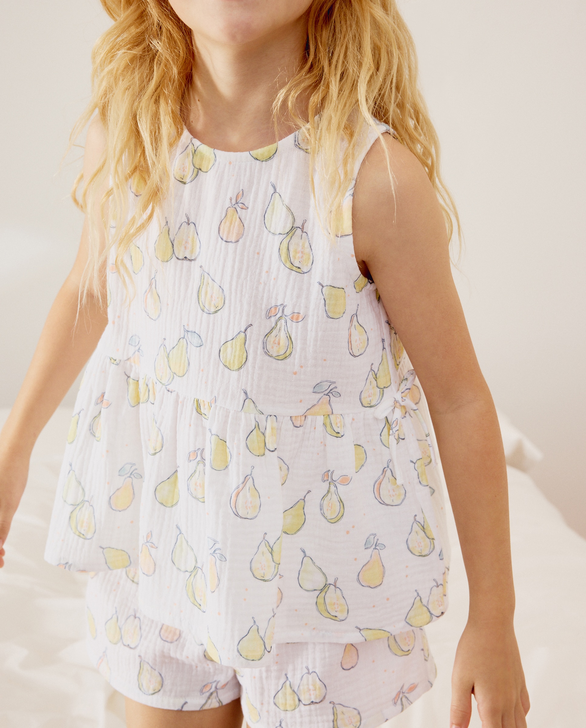 Pijama Curto com Fantasia Branco-4