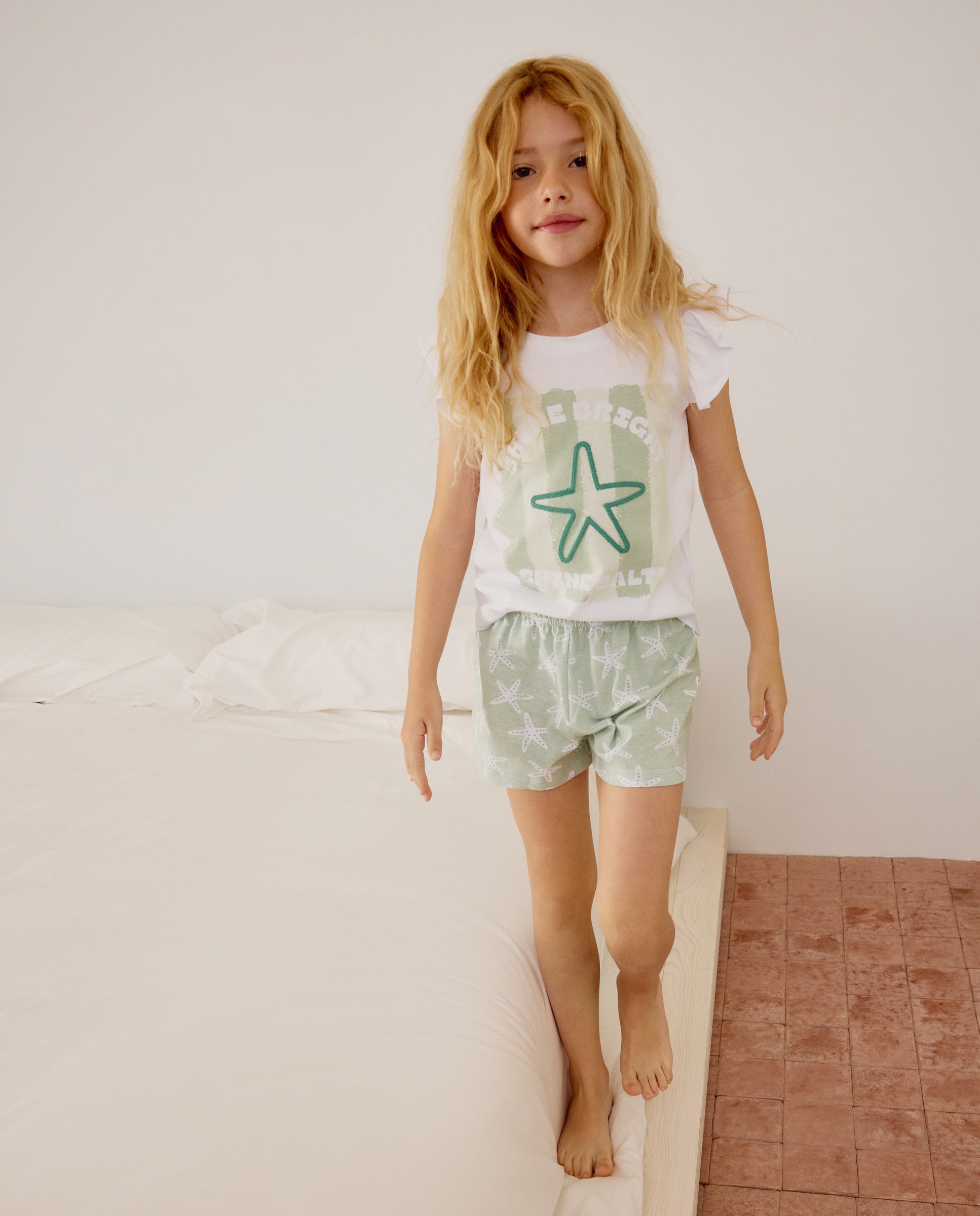 Pijama Curto com Estrela Verde-2
