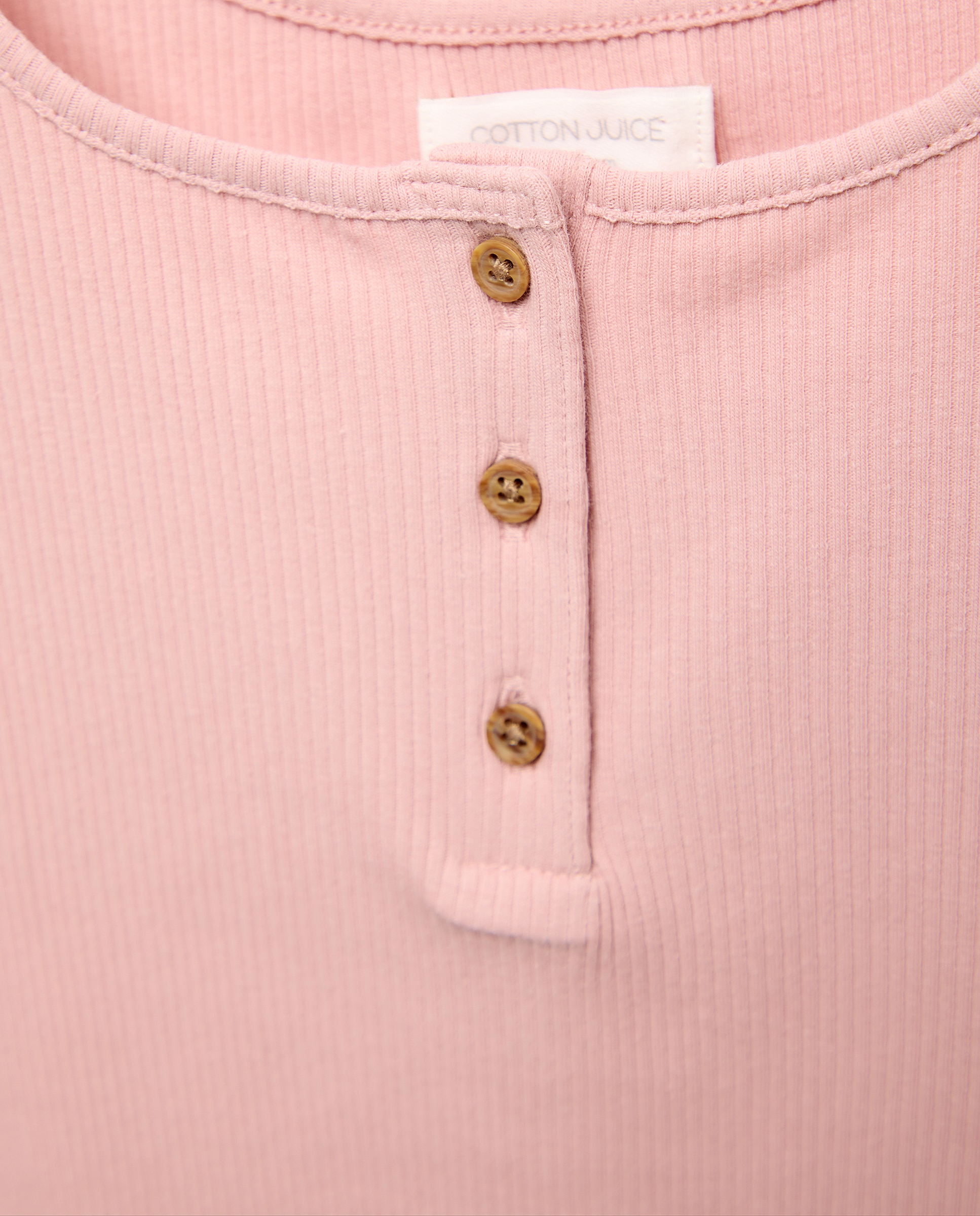 Imagen 5 de Camiseta cuello caja para niña de tirantes básica - Cotton Juice - 220 Rosa palo 220 Rosa palo